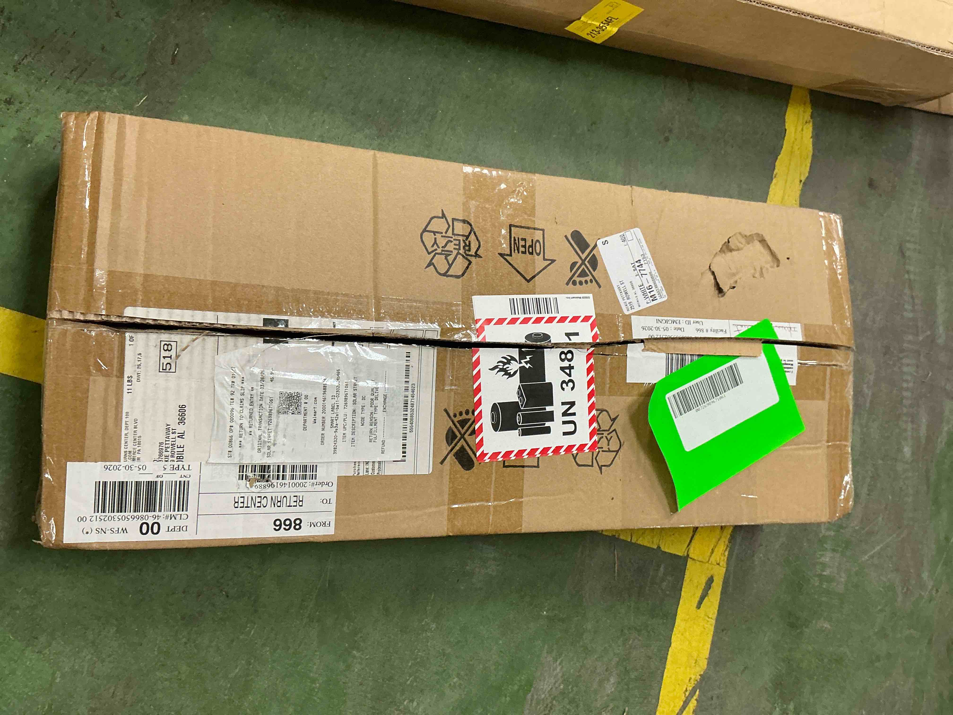 Condition photo showing Good Condition for solar street lights 320000lm 10000mah commercial solar parking lot lights dusk to dawn solar street lights waterproof motion sensor solar flood lights for garden patio playground yard