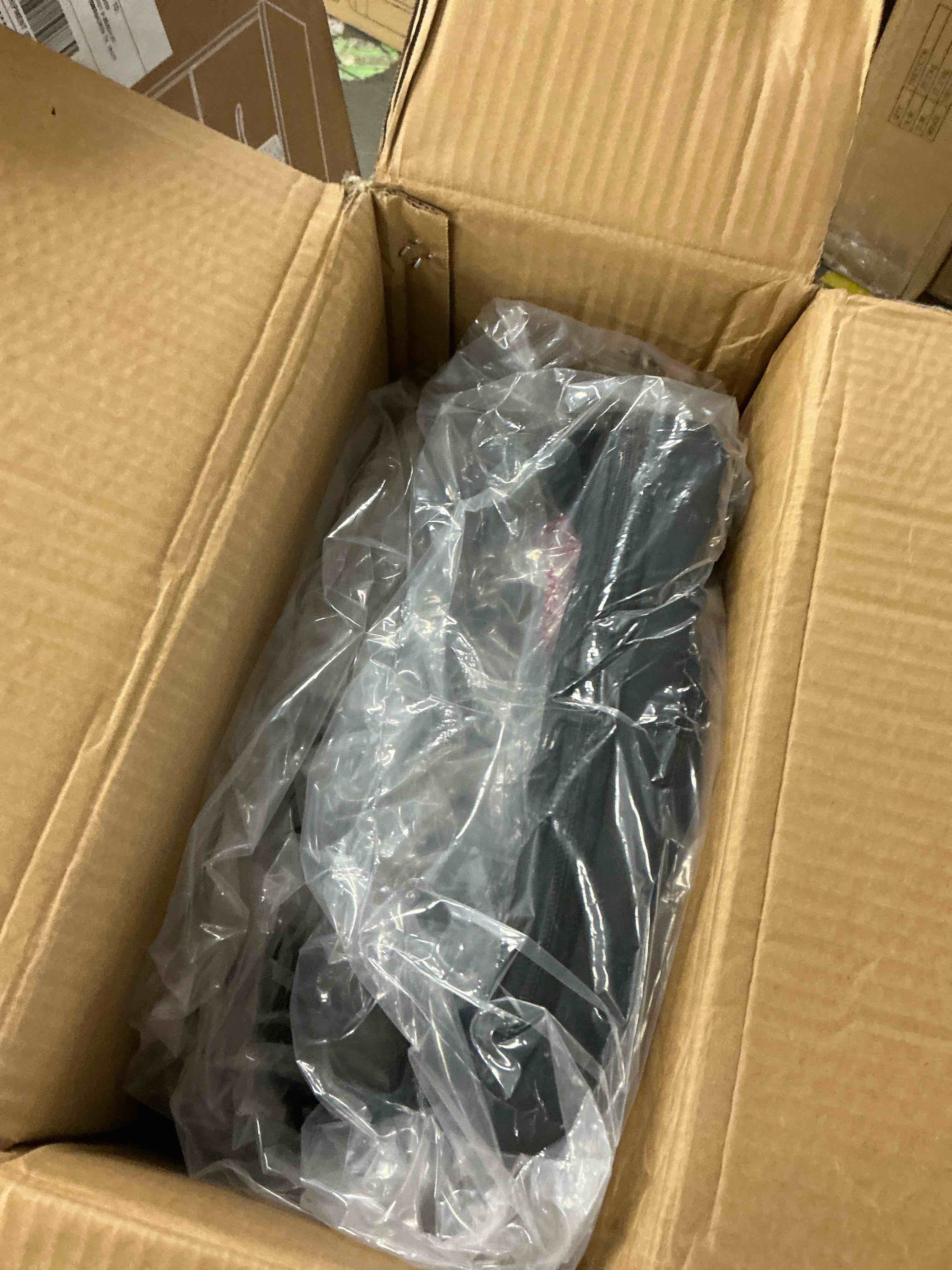 https://s3.amazonaws.com/lotting-images-prod/EmanualPiazza/GRA2120625_1789230090366.jpeg