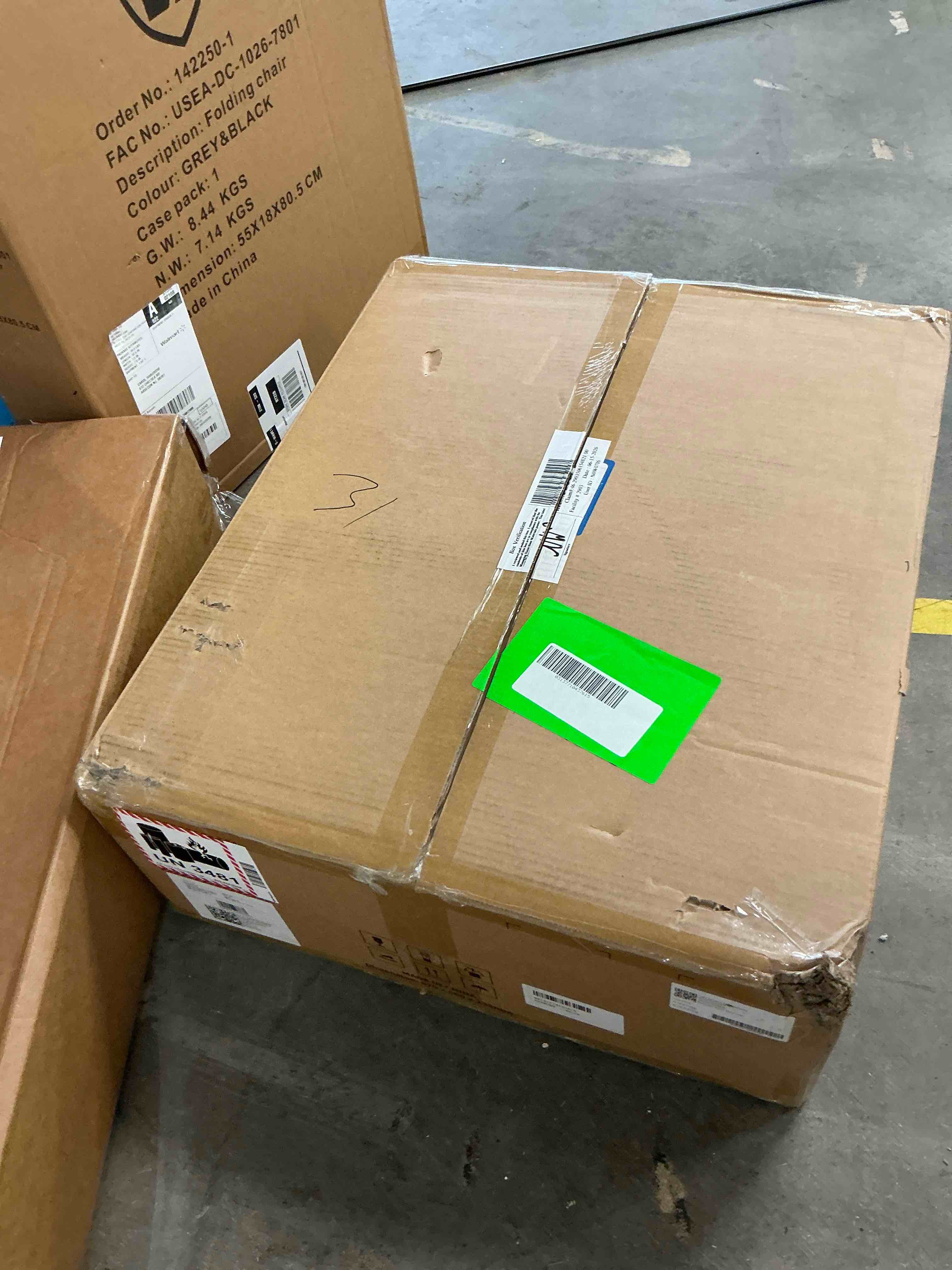 Condition photo showing New/Like New for airrobo sp200 pool skimmer solar powered robotic cleaner with app control,20-hour runtime,smart obstacle avoidance