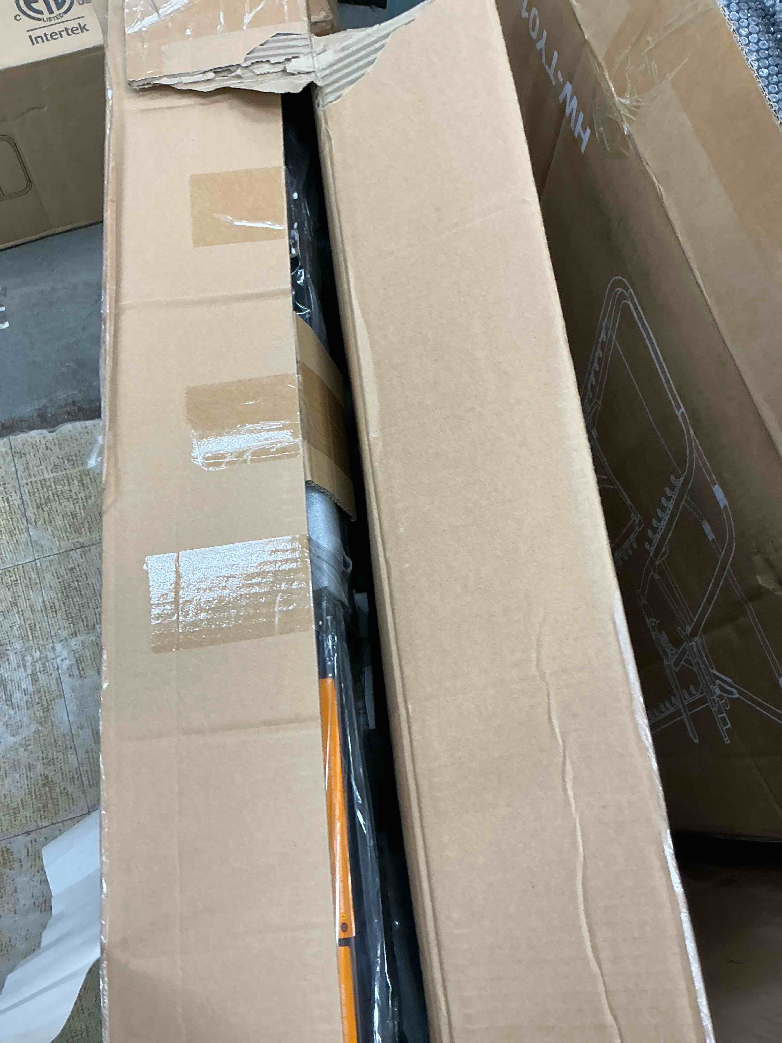 https://s3.amazonaws.com/lotting-images-prod/EmanualPiazza/GRA2125749_1783451092204.jpeg