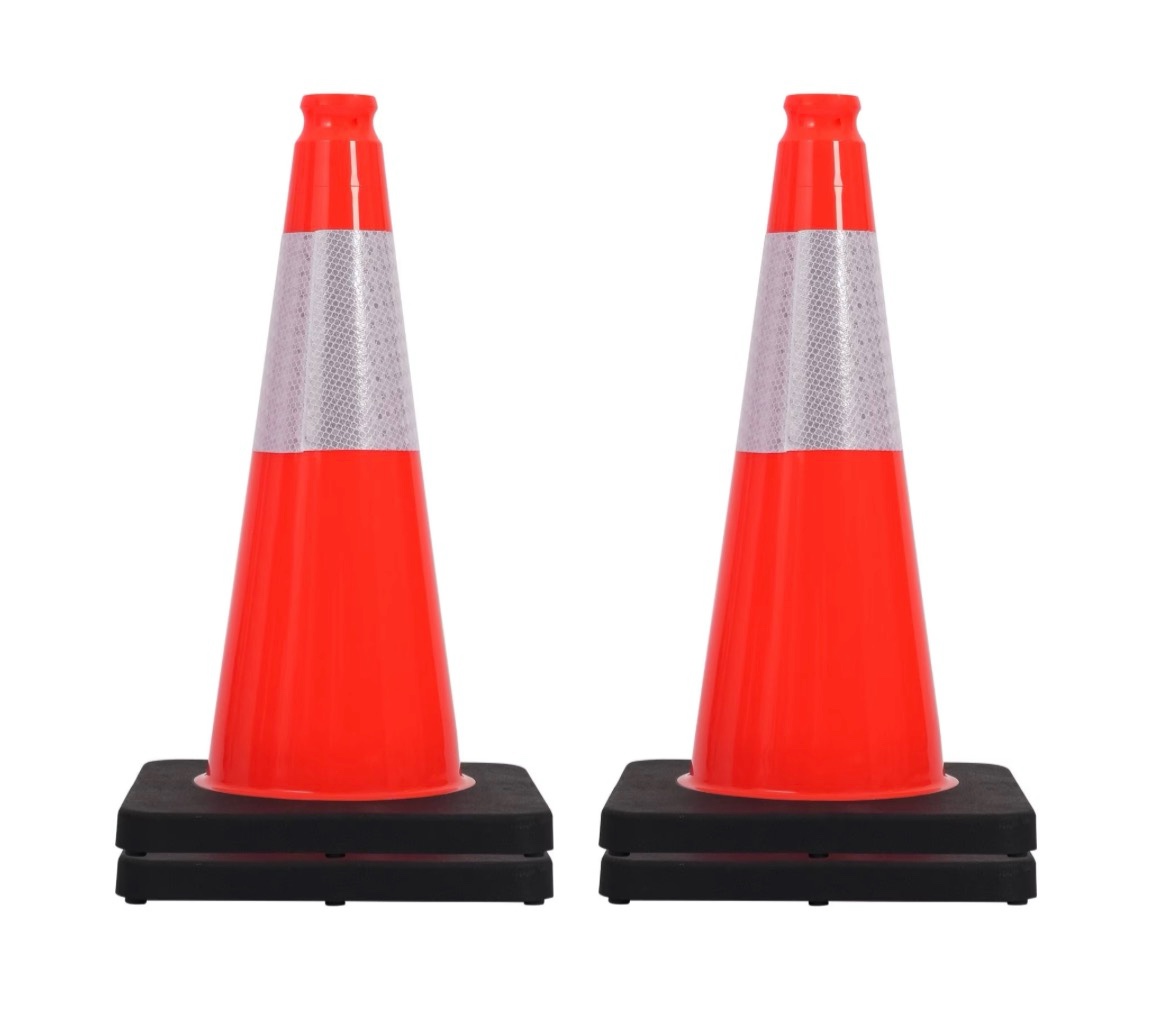 safety cones 20 in,pvc orange traffic cone with reflective collar used for traffic control, driveway road parking and school improvement,4 pack