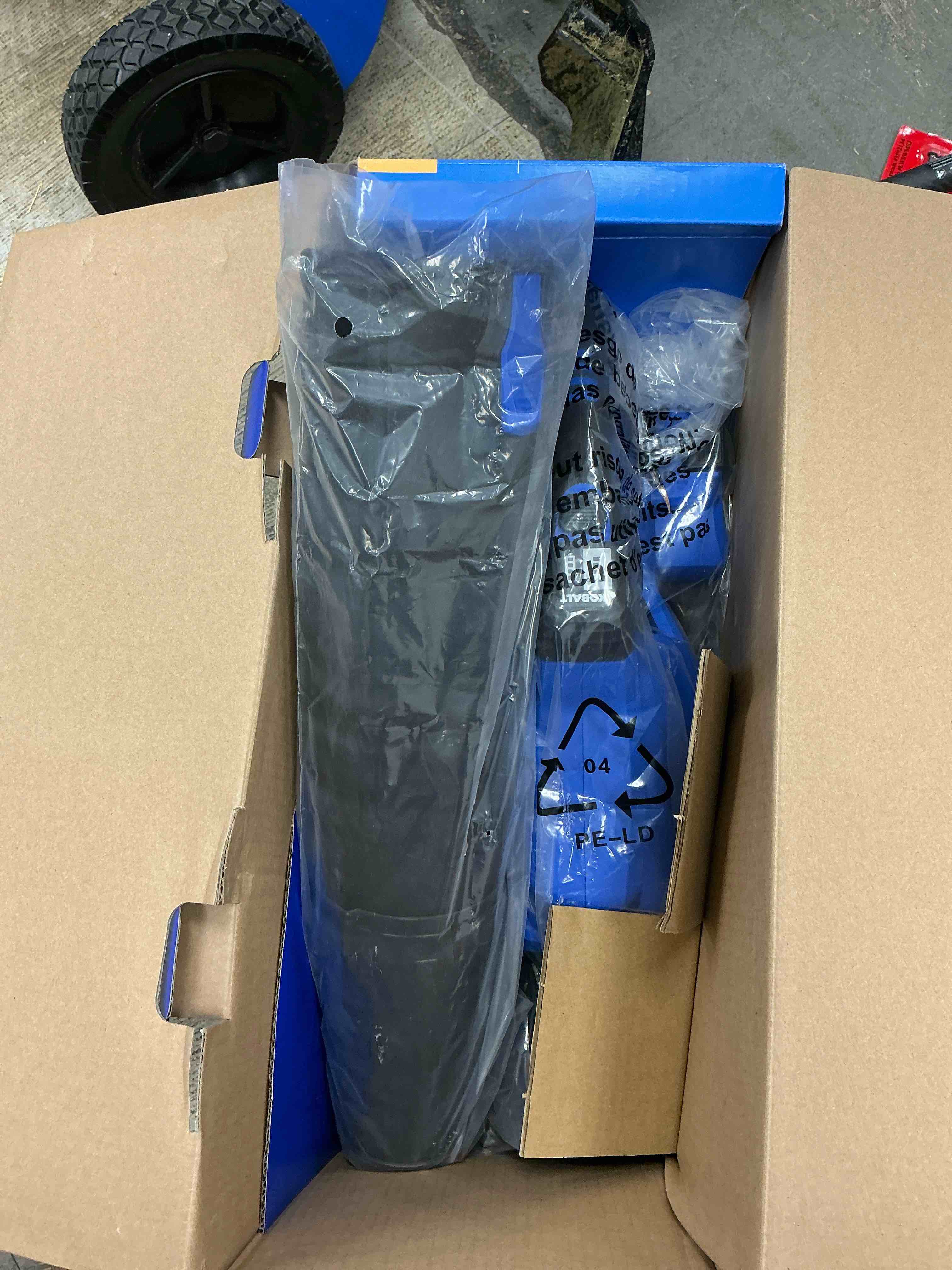 Condition photo showing New/Like New for kobalt 40-volt 600-cfm 130-mph battery handheld leaf blower 4 ah - tool only