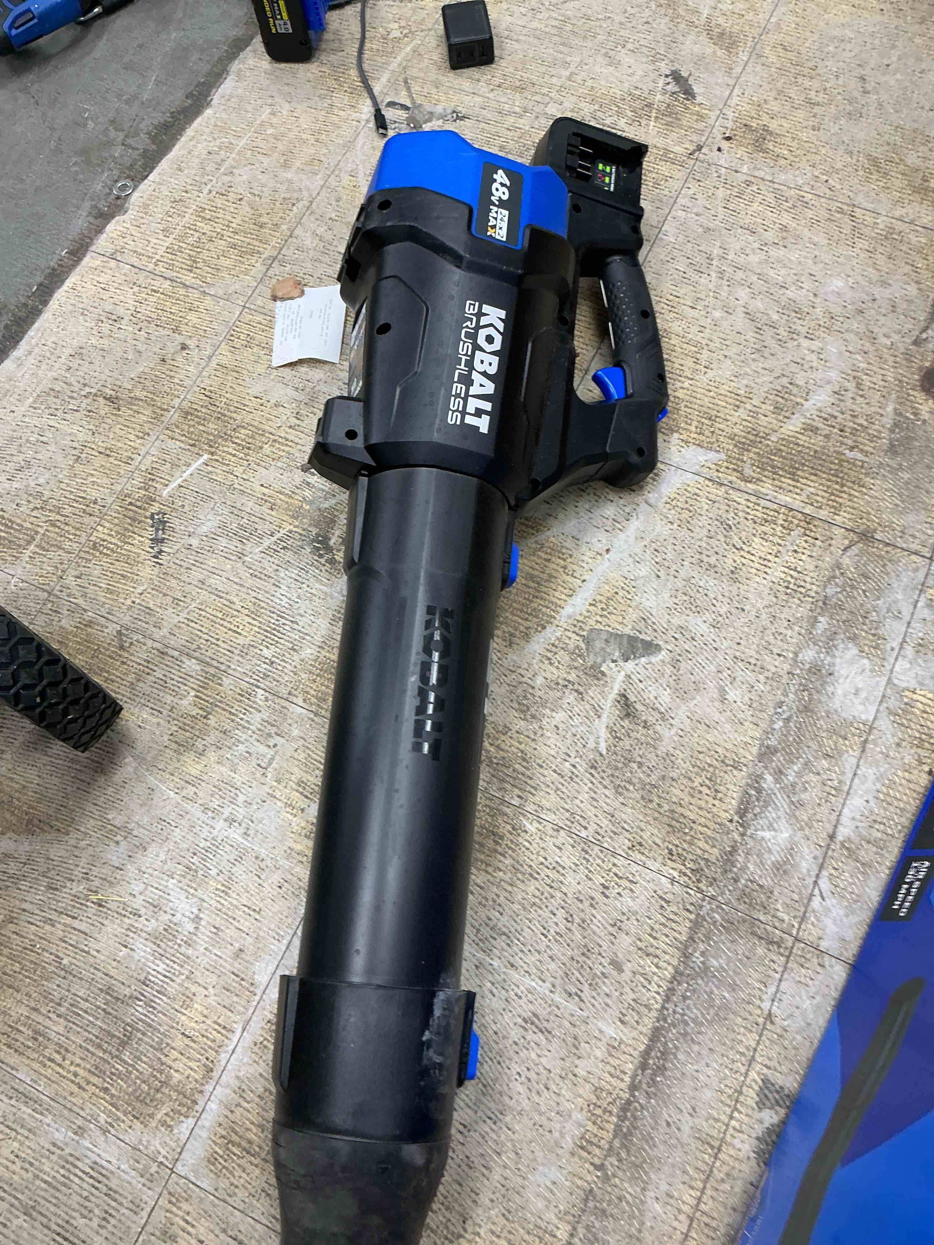 Condition photo showing Good Condition for kobalt 48v max (24vx2) 600 cfm / 150 mph handheld leaf blower kit, (2) 4.0ah  tool only 