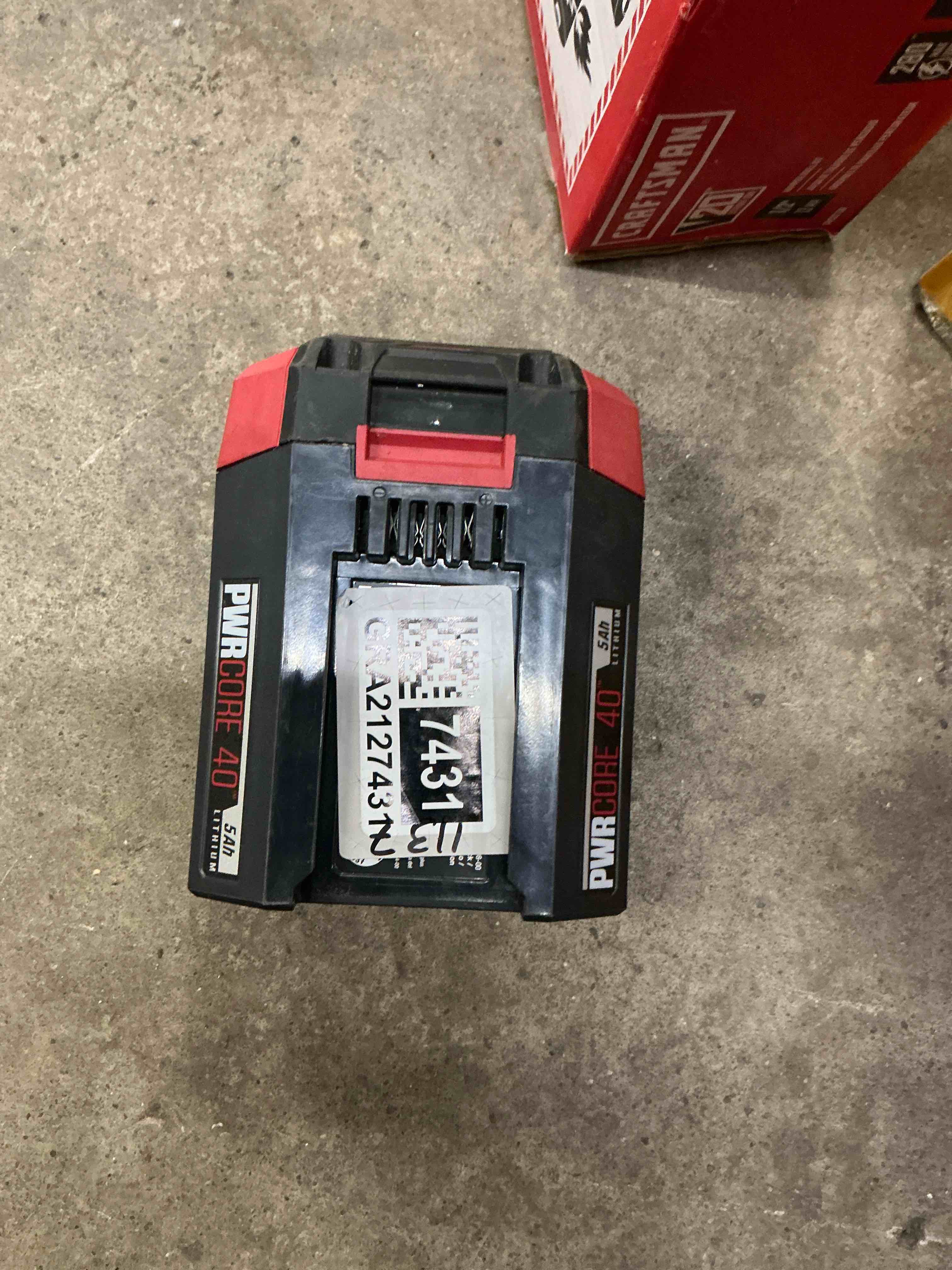 Condition photo showing As Is for skil pwr core 40 40v 2.5ah lithium battery, compatible with all skil 40v tools