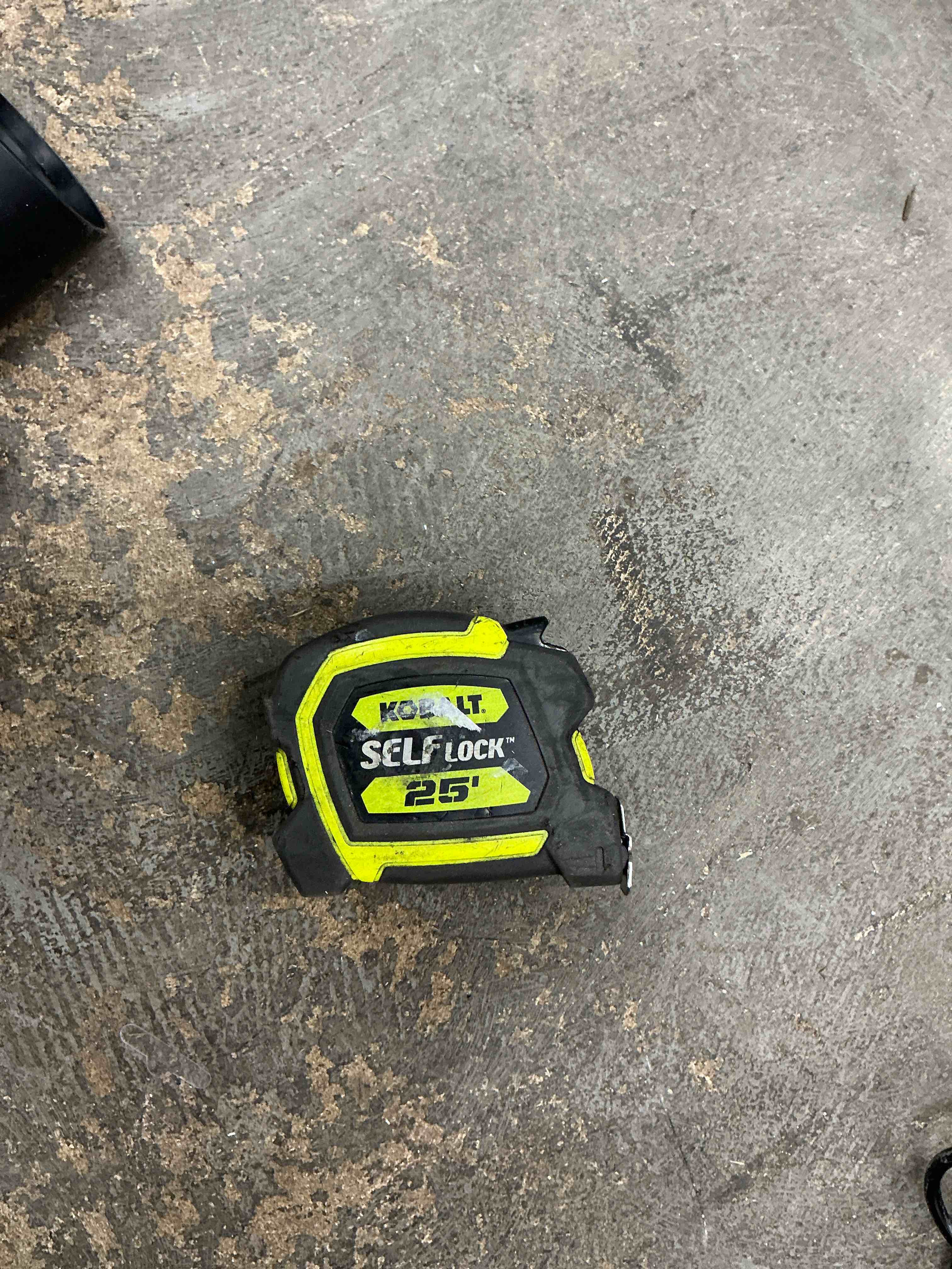 Condition photo showing Good Condition for kobalt yellow self lock 25-ft auto lock tape measure