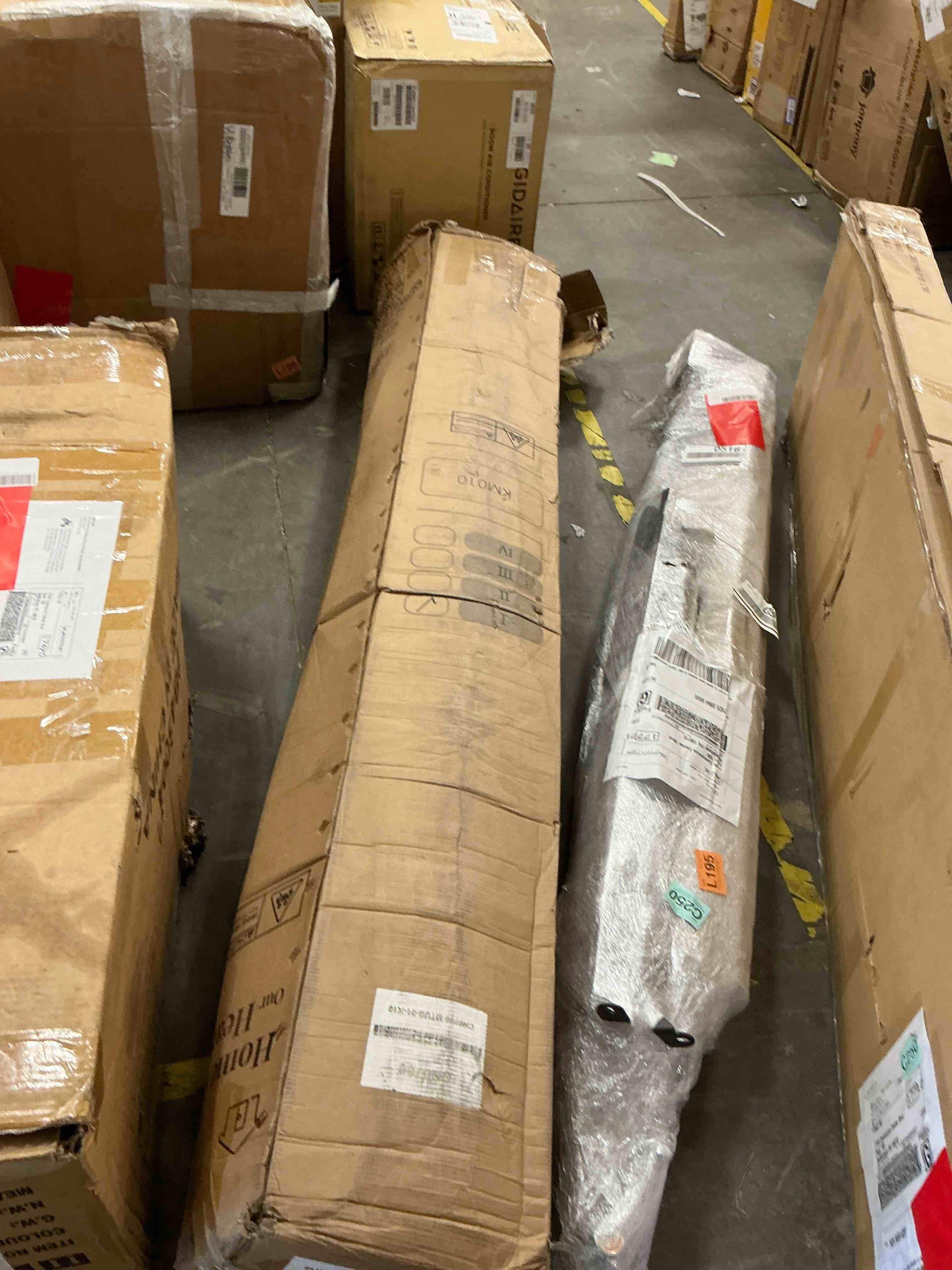 Condition photo showing As Is for blinddarm king mattress, 10 inch hybrid memory foam mattress in a box, individual pocket spring, medium firm, certipur-us