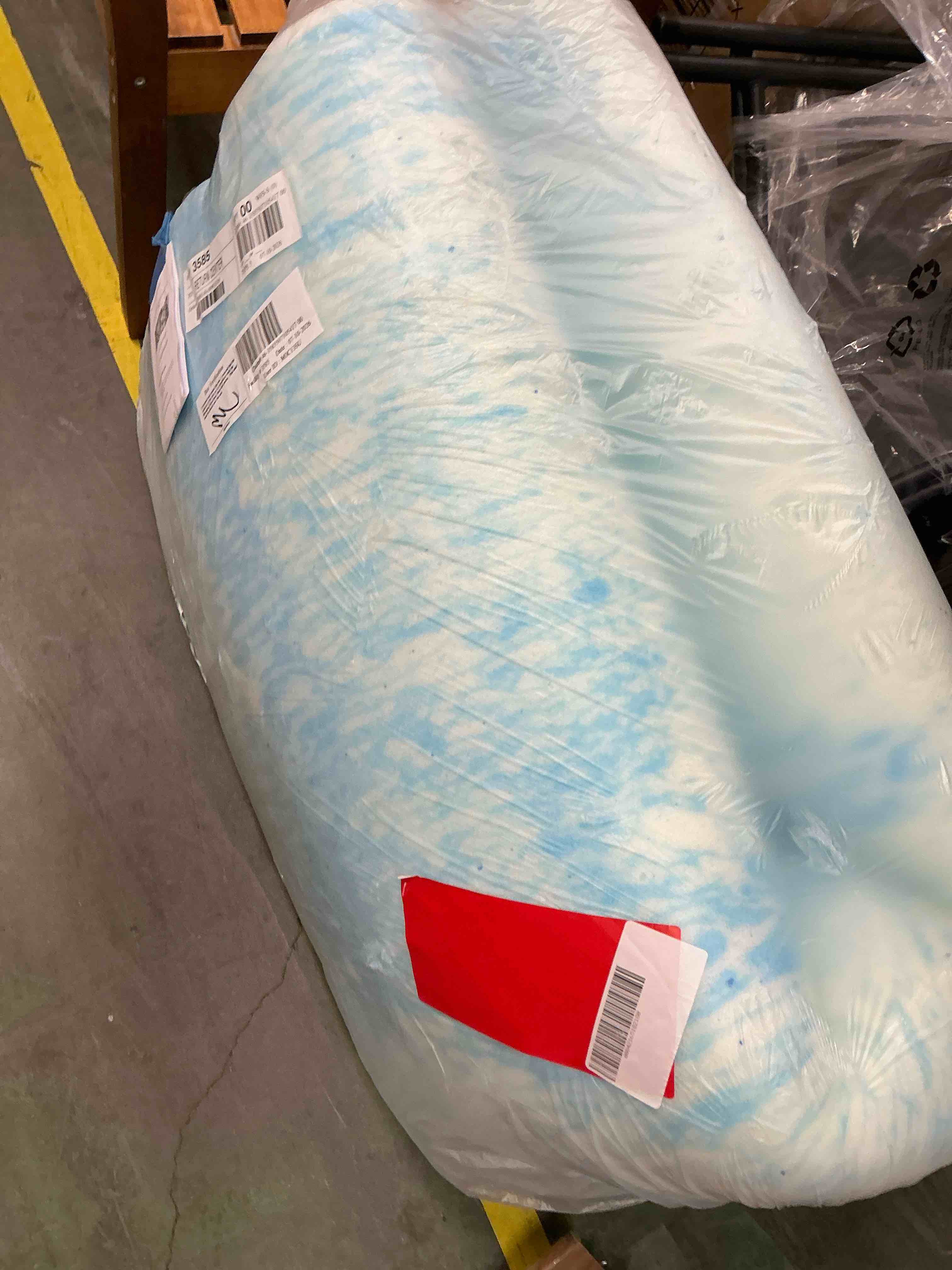 Condition photo showing Good Condition for best price mattress 3-inch egg crate swirl gel aerobreeze cooling air flow memory foam topper, queen