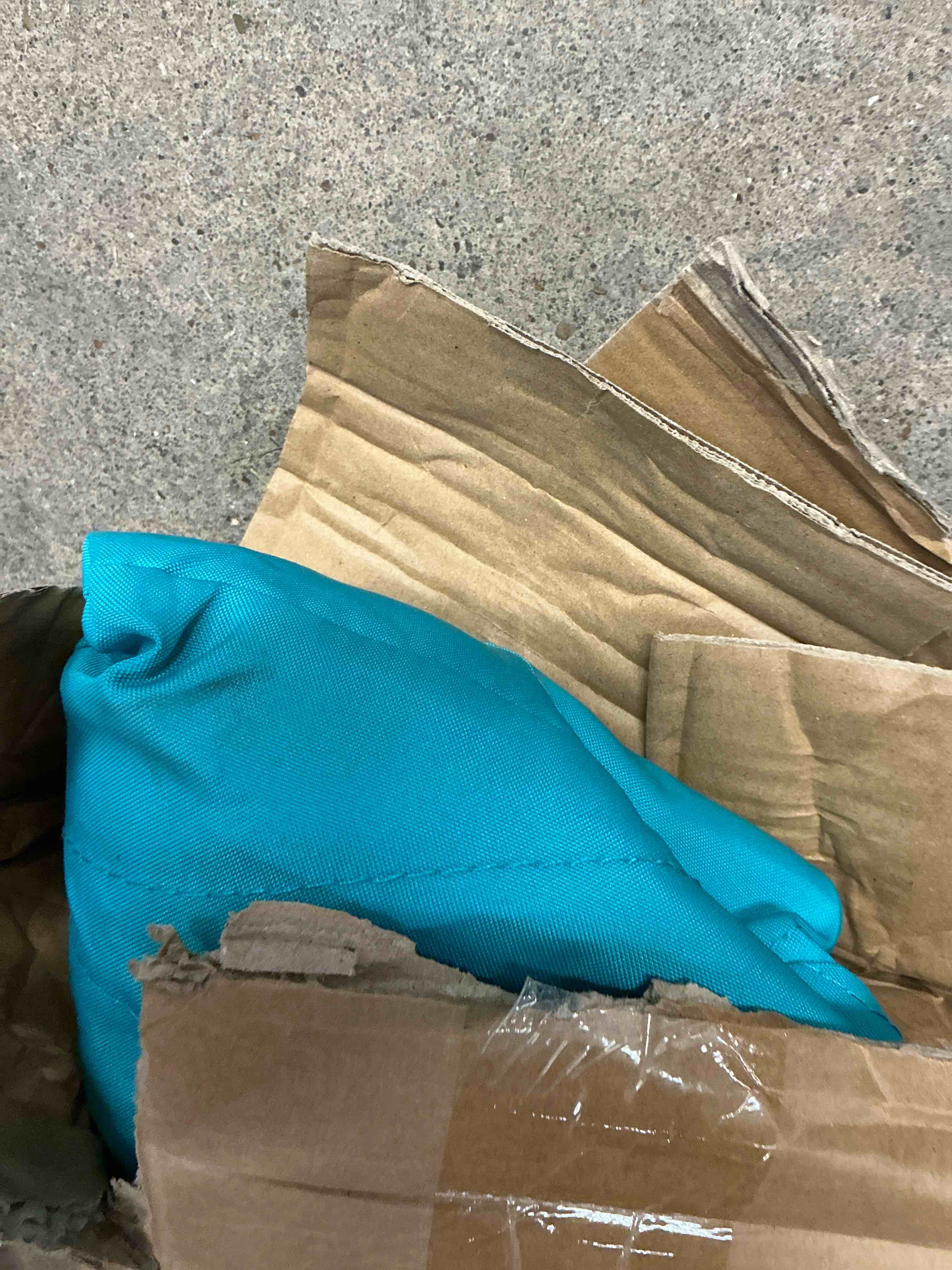 Condition photo showing Good Condition for ammsun 8ft commercial heavy duty beach umbrella with sand anchor upf50+ without tilt teal