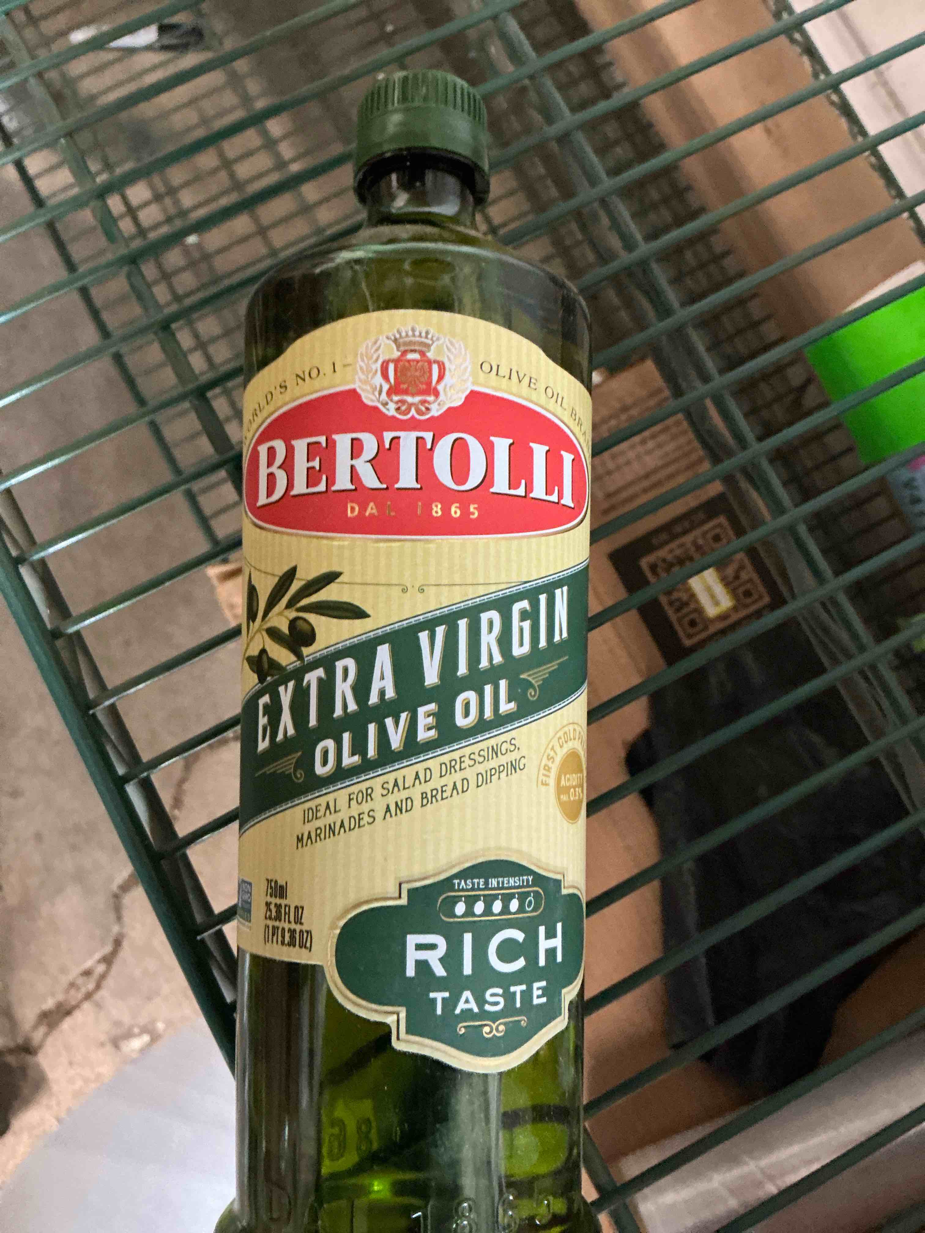 Condition photo showing New/Like New for extra virgin olive oil