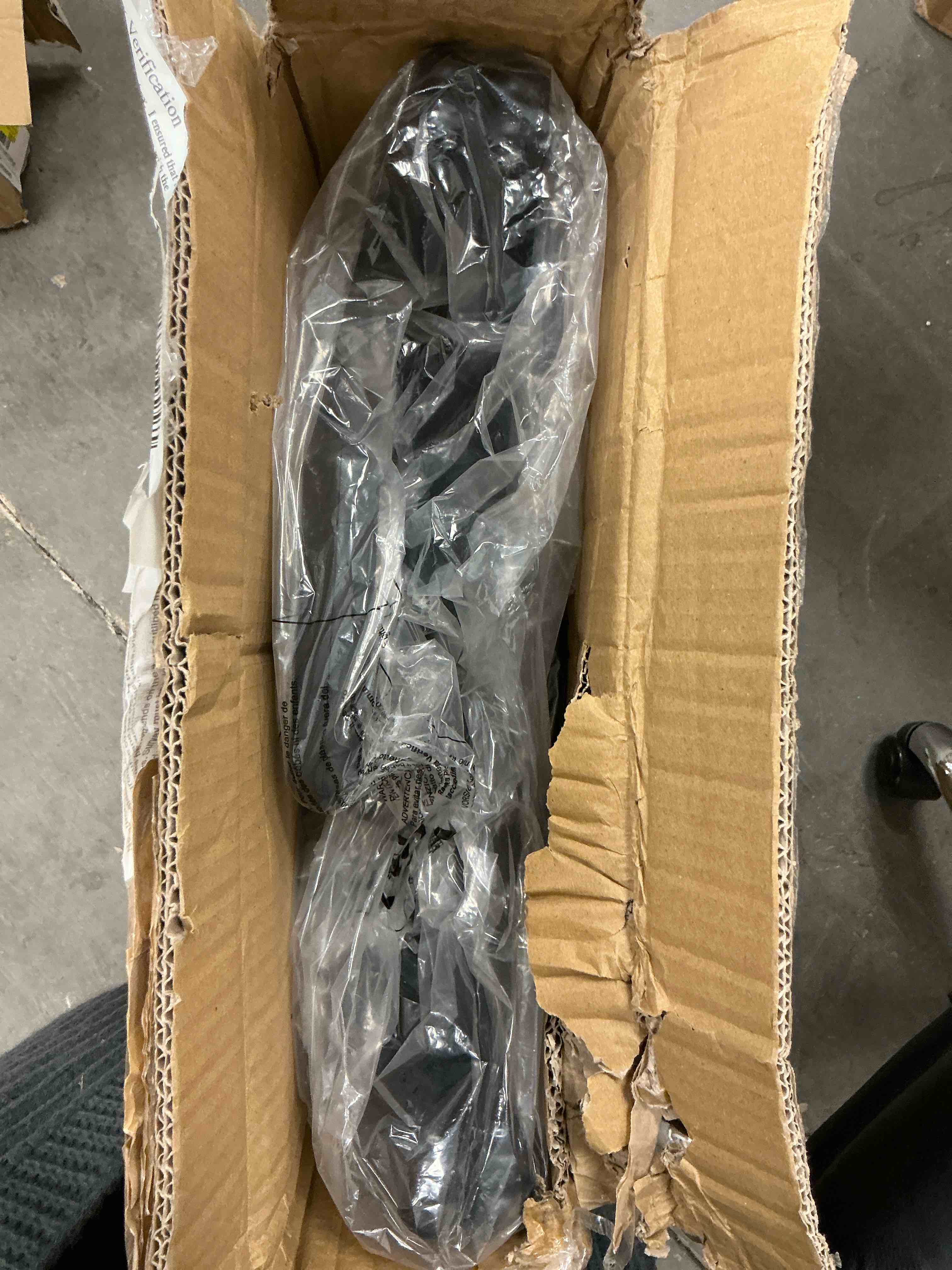https://s3.amazonaws.com/lotting-images-prod/EmanualPiazza/GRA3460732_1761229754171.jpeg