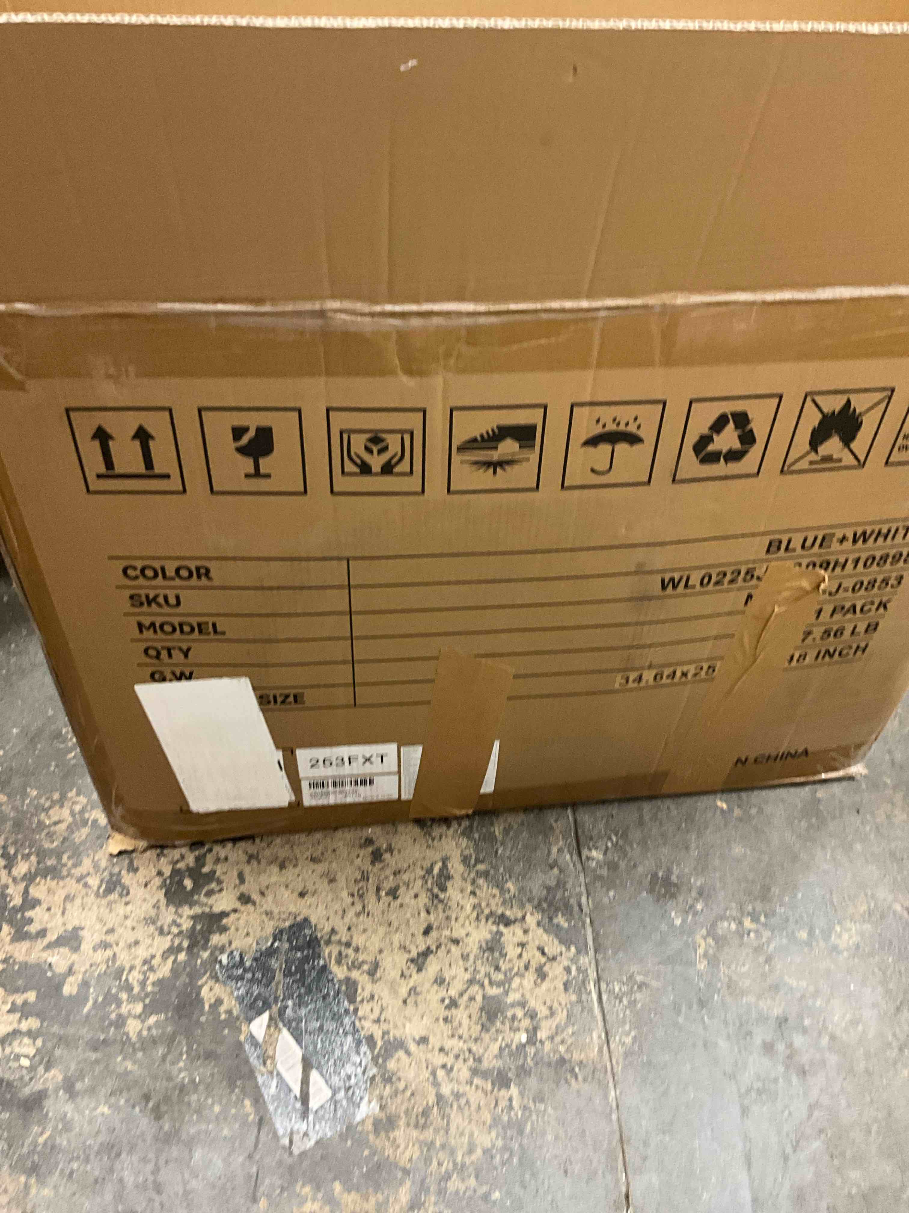 https://s3.amazonaws.com/lotting-images-prod/EmanualPiazza/GRA3463625_1750965974095.jpeg