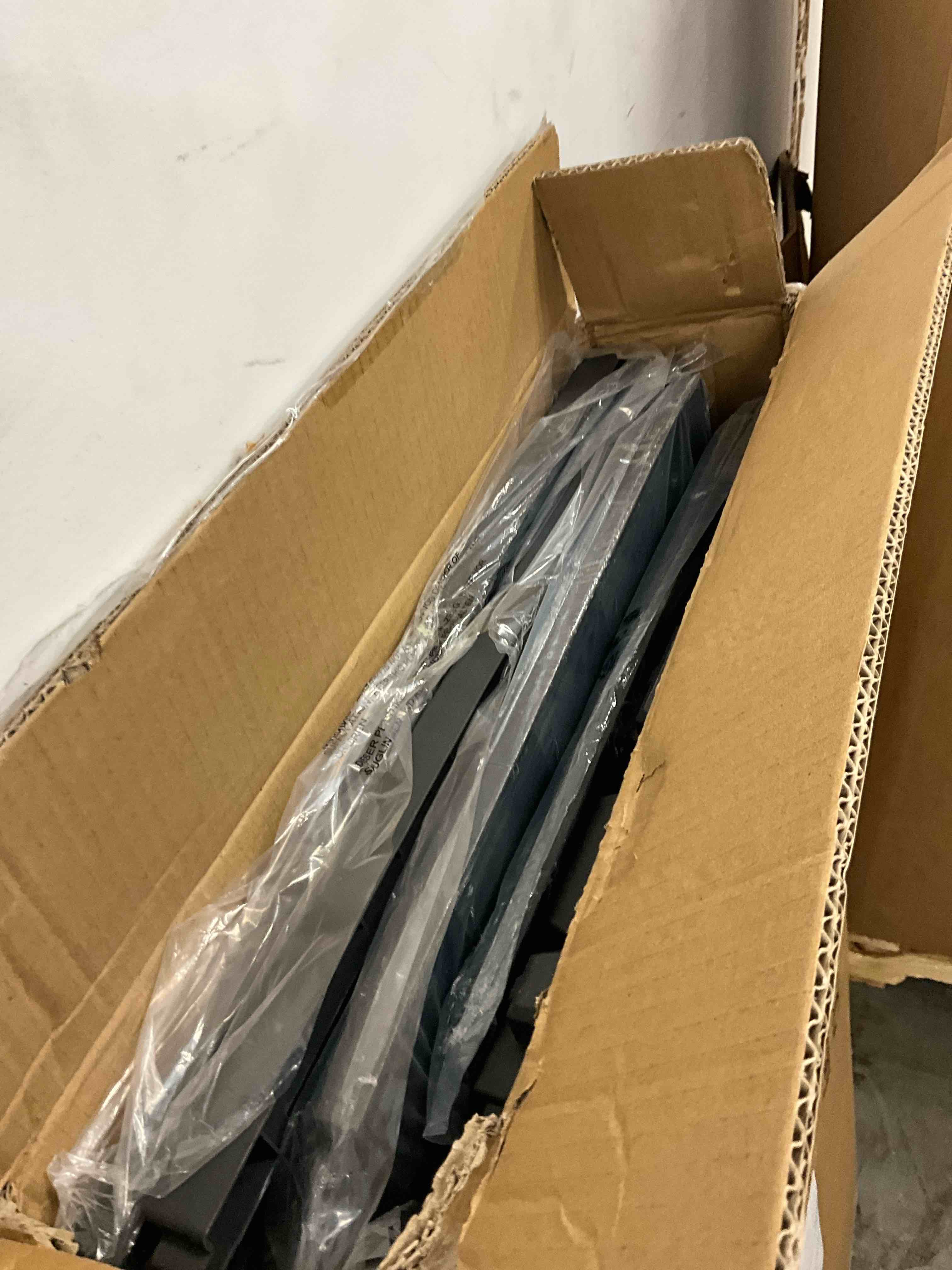 https://s3.amazonaws.com/lotting-images-prod/EmanualPiazza/GRA3463635_1750964761426.jpeg
