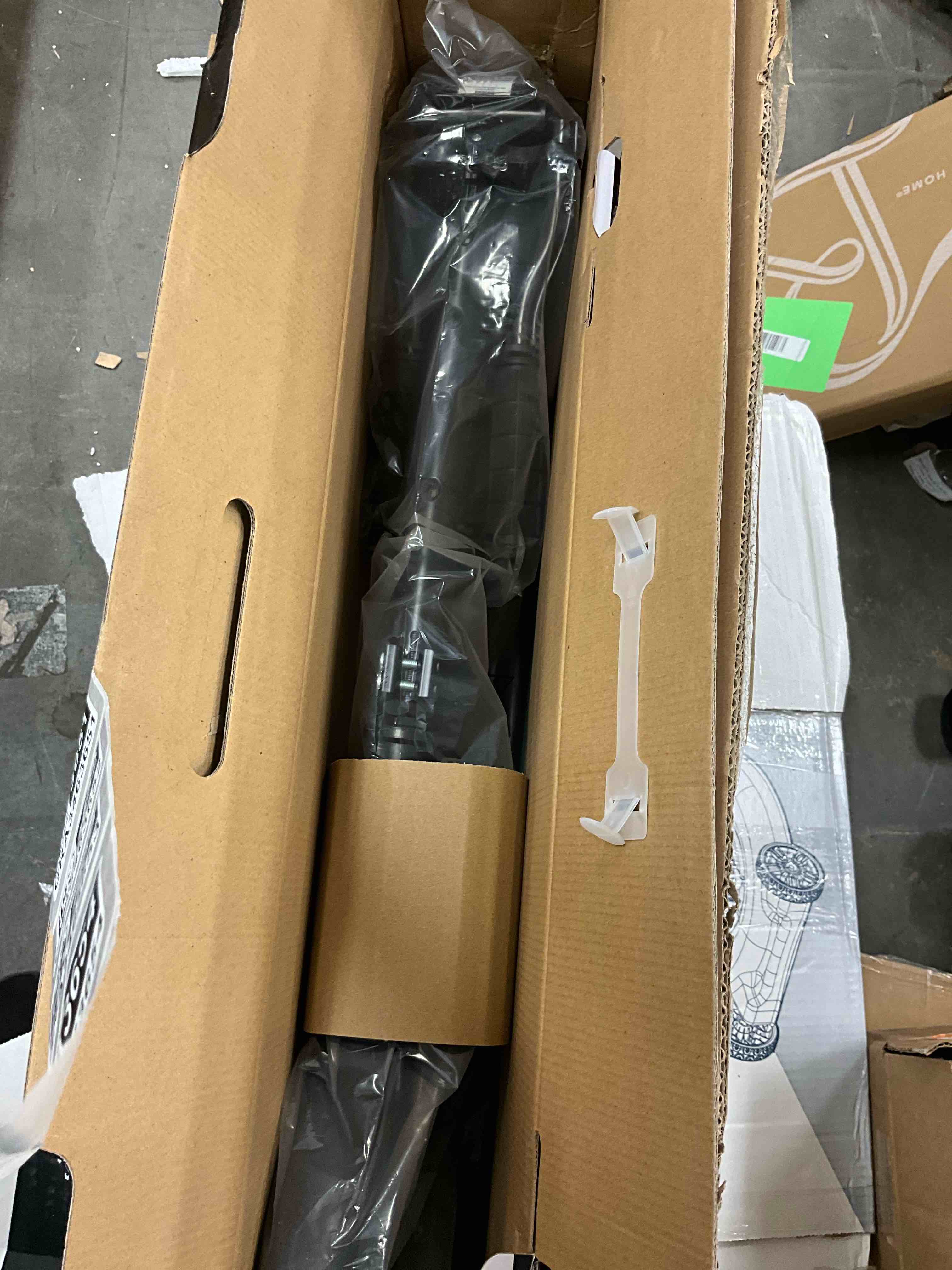 https://s3.amazonaws.com/lotting-images-prod/EmanualPiazza/GRA3463658_1750972176717.jpeg