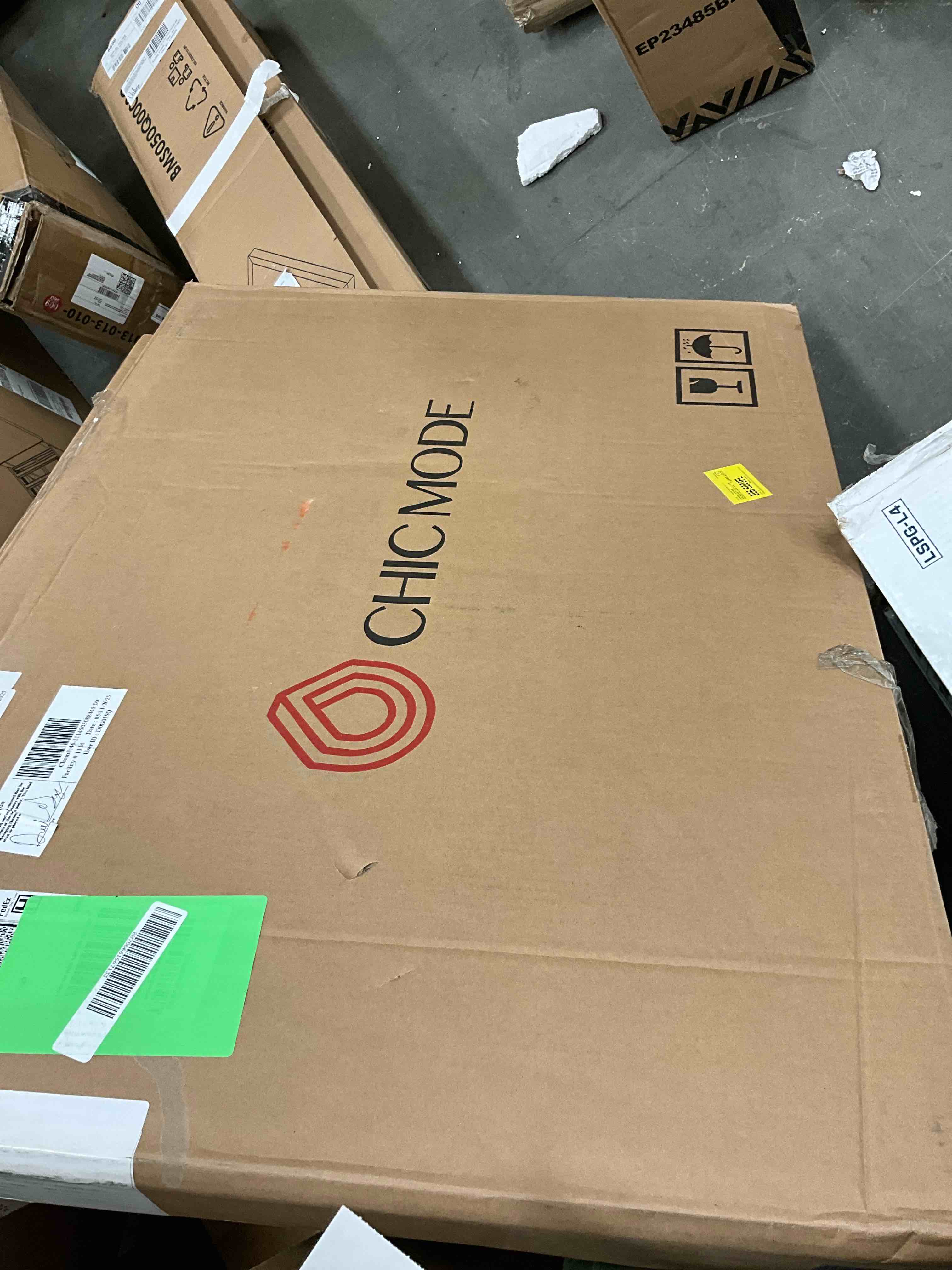 https://s3.amazonaws.com/lotting-images-prod/EmanualPiazza/GRA3463660_1750971737263.jpeg
