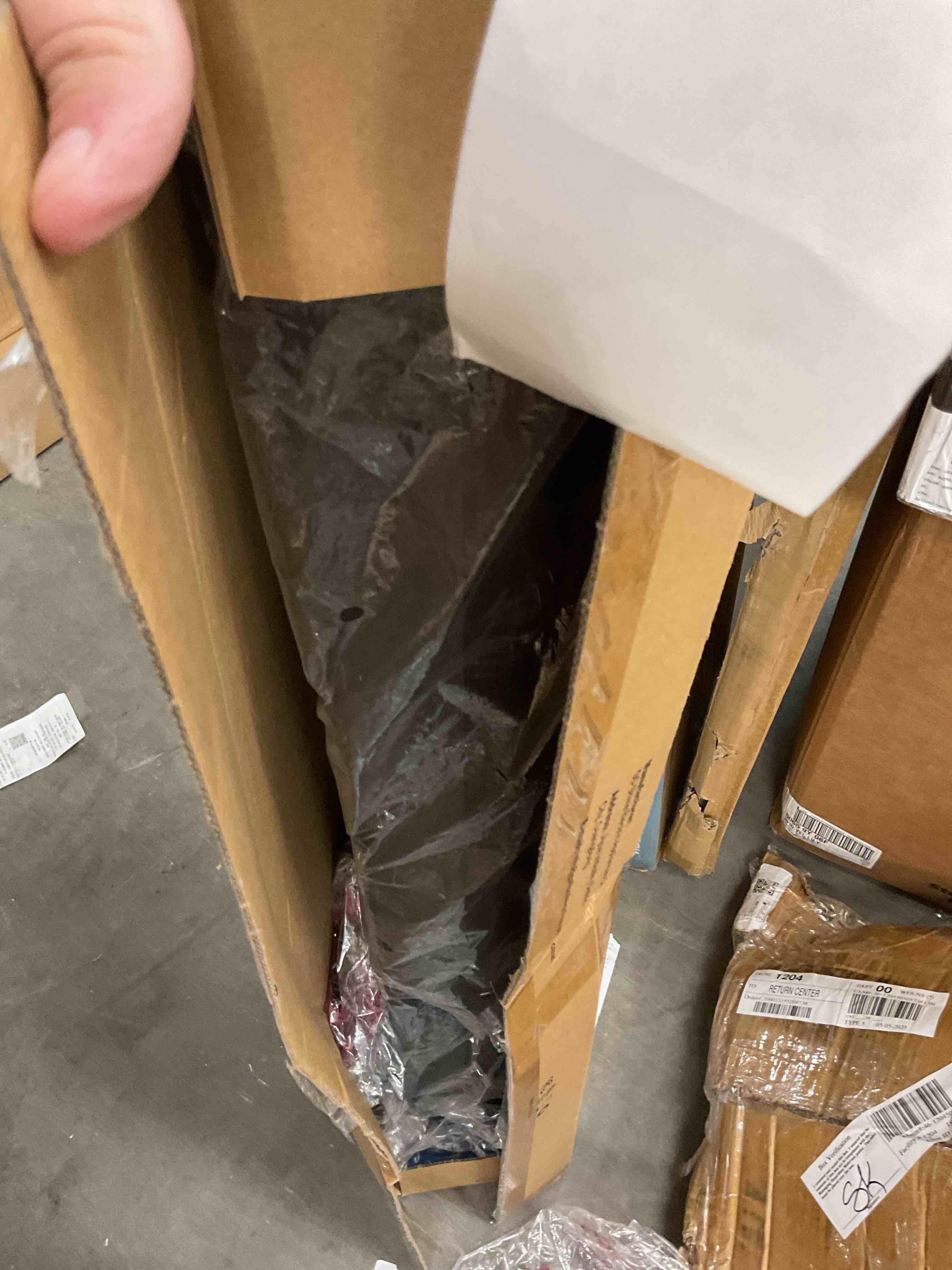 https://s3.amazonaws.com/lotting-images-prod/EmanualPiazza/GRA3463680_1751039038365.jpeg
