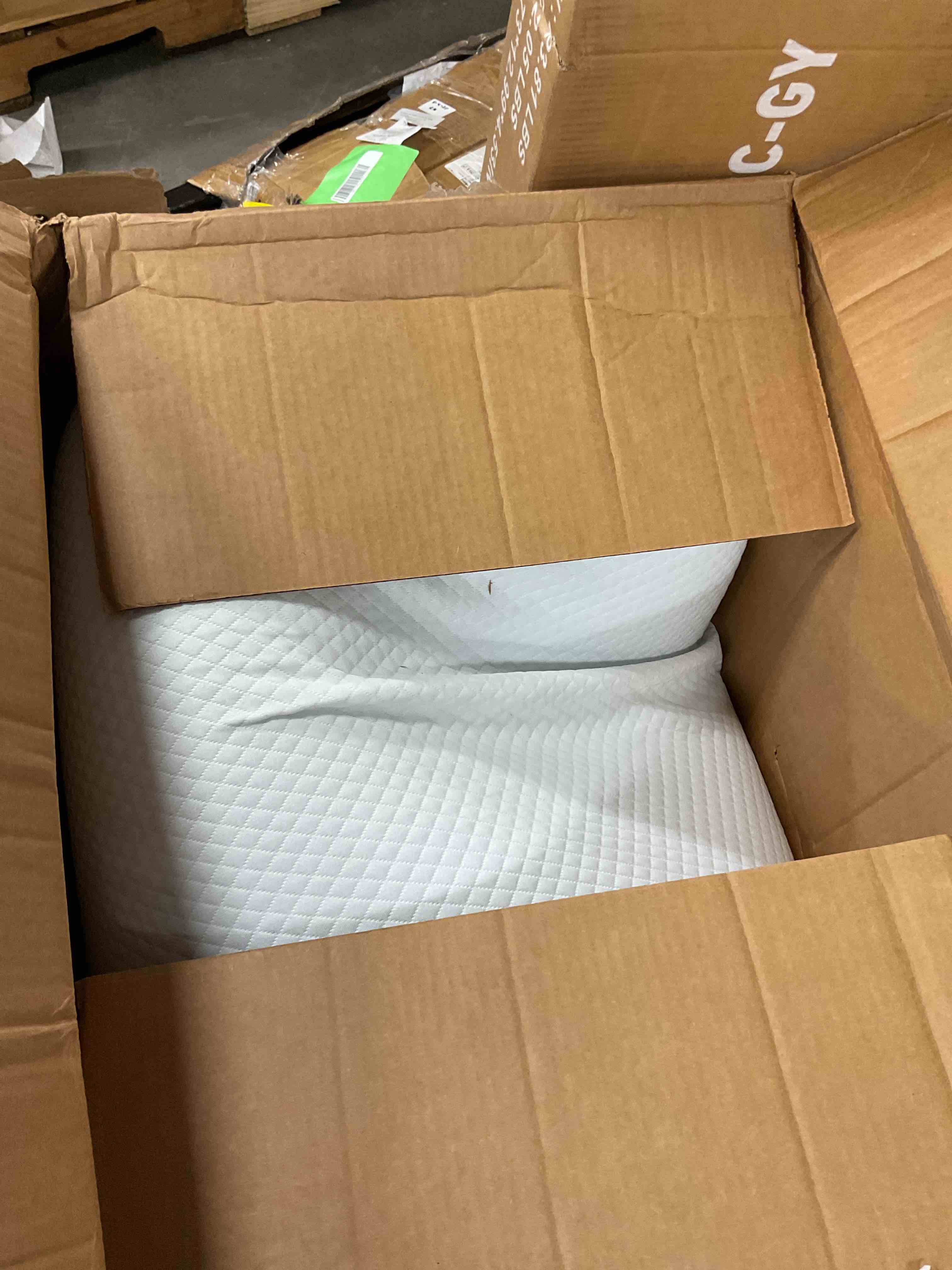 https://s3.amazonaws.com/lotting-images-prod/EmanualPiazza/GRA3463688_1751038235057.jpeg