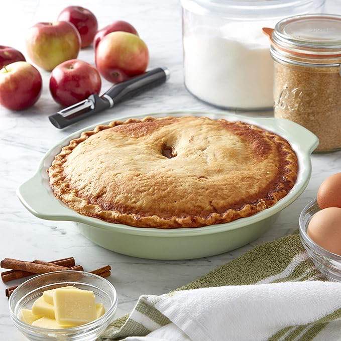 Kitchenaid 9-inch Vitrified Stoneware Pie Plate in Pistachio Green