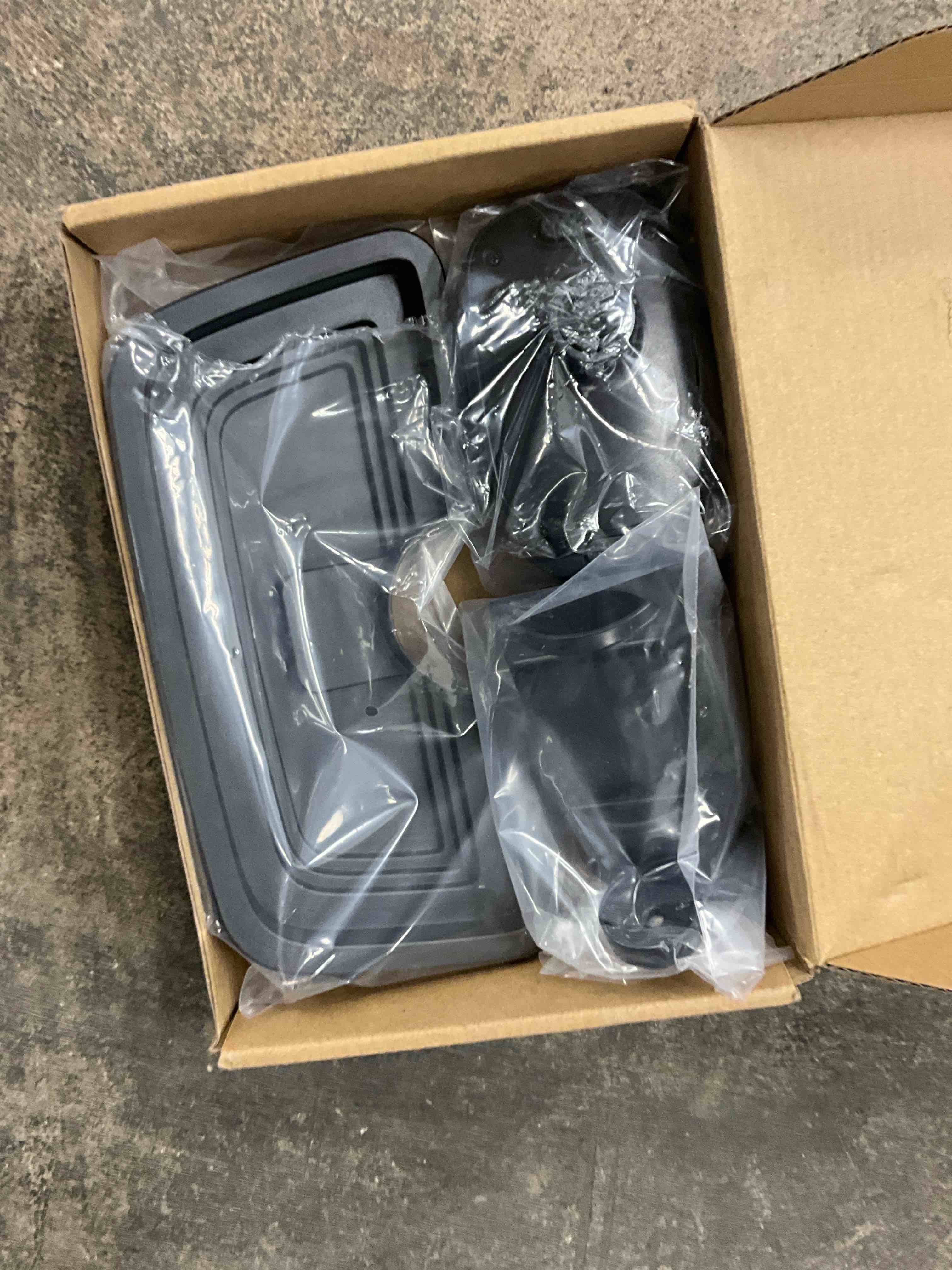 https://s3.amazonaws.com/lotting-images-prod/EmanualPiazza/GRA3464286_1751920889385.jpeg