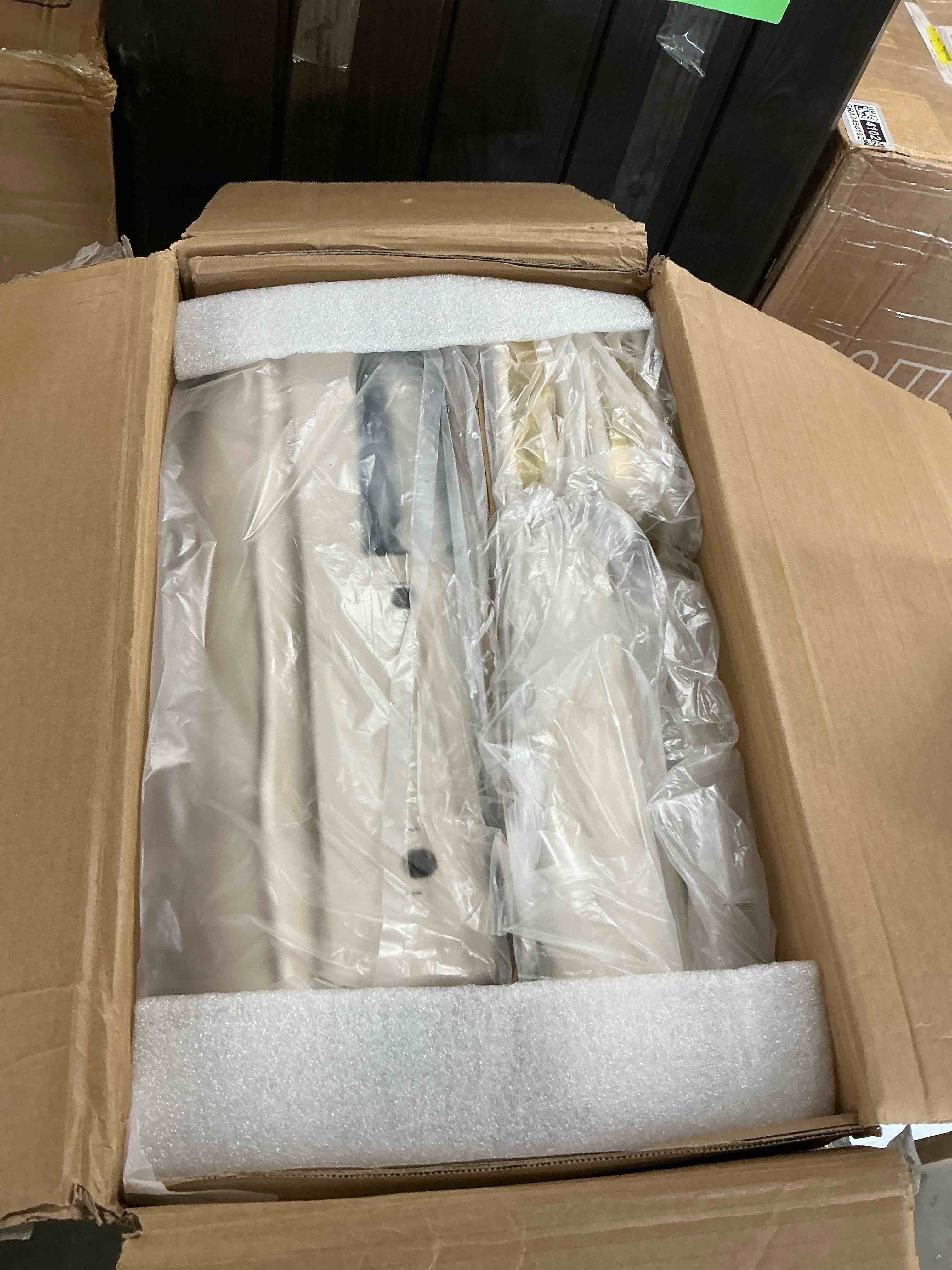 https://s3.amazonaws.com/lotting-images-prod/EmanualPiazza/GRA3464336_1751991169033.jpeg