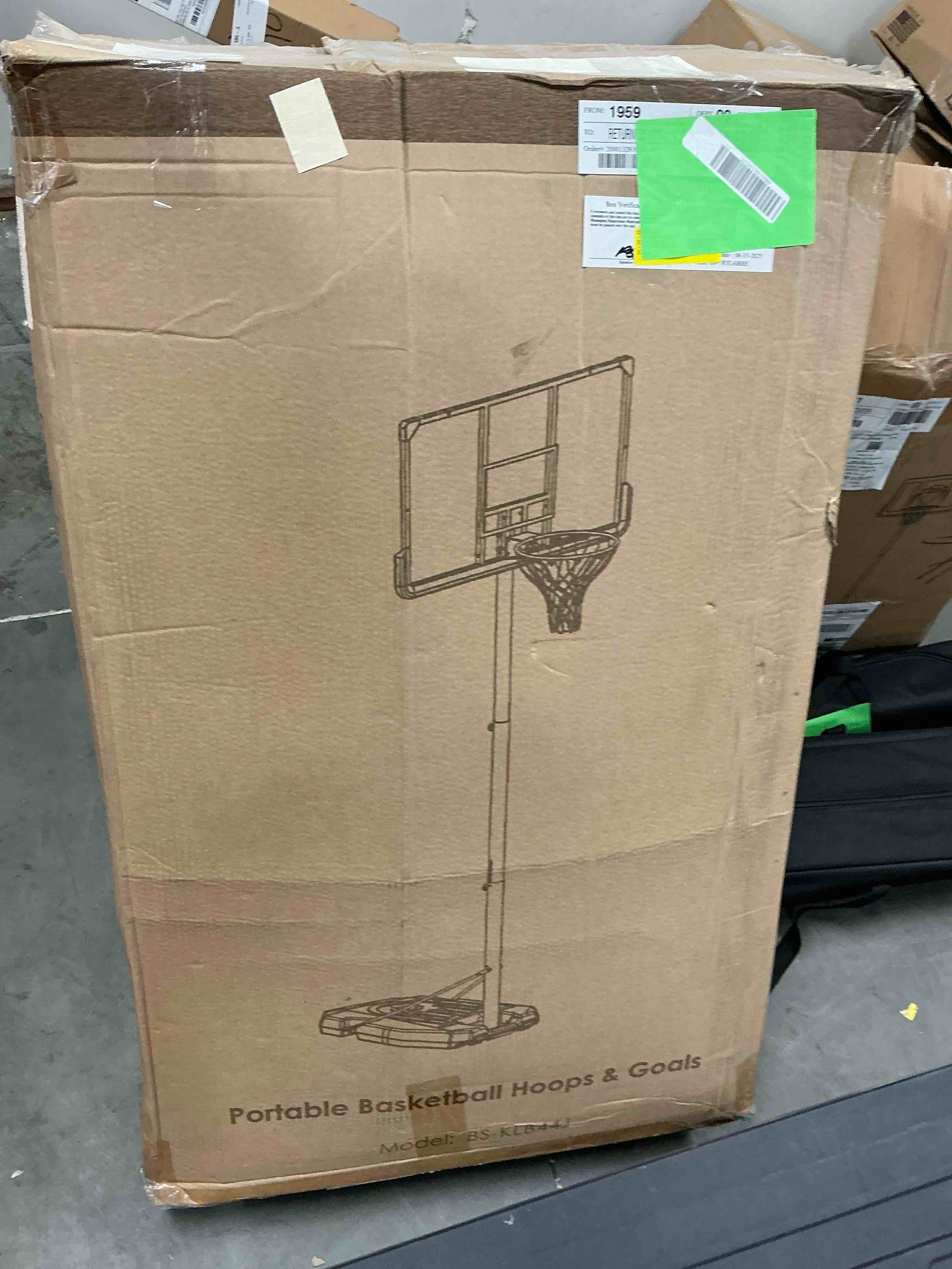 https://s3.amazonaws.com/lotting-images-prod/EmanualPiazza/GRA3464351_1751999418374.jpeg