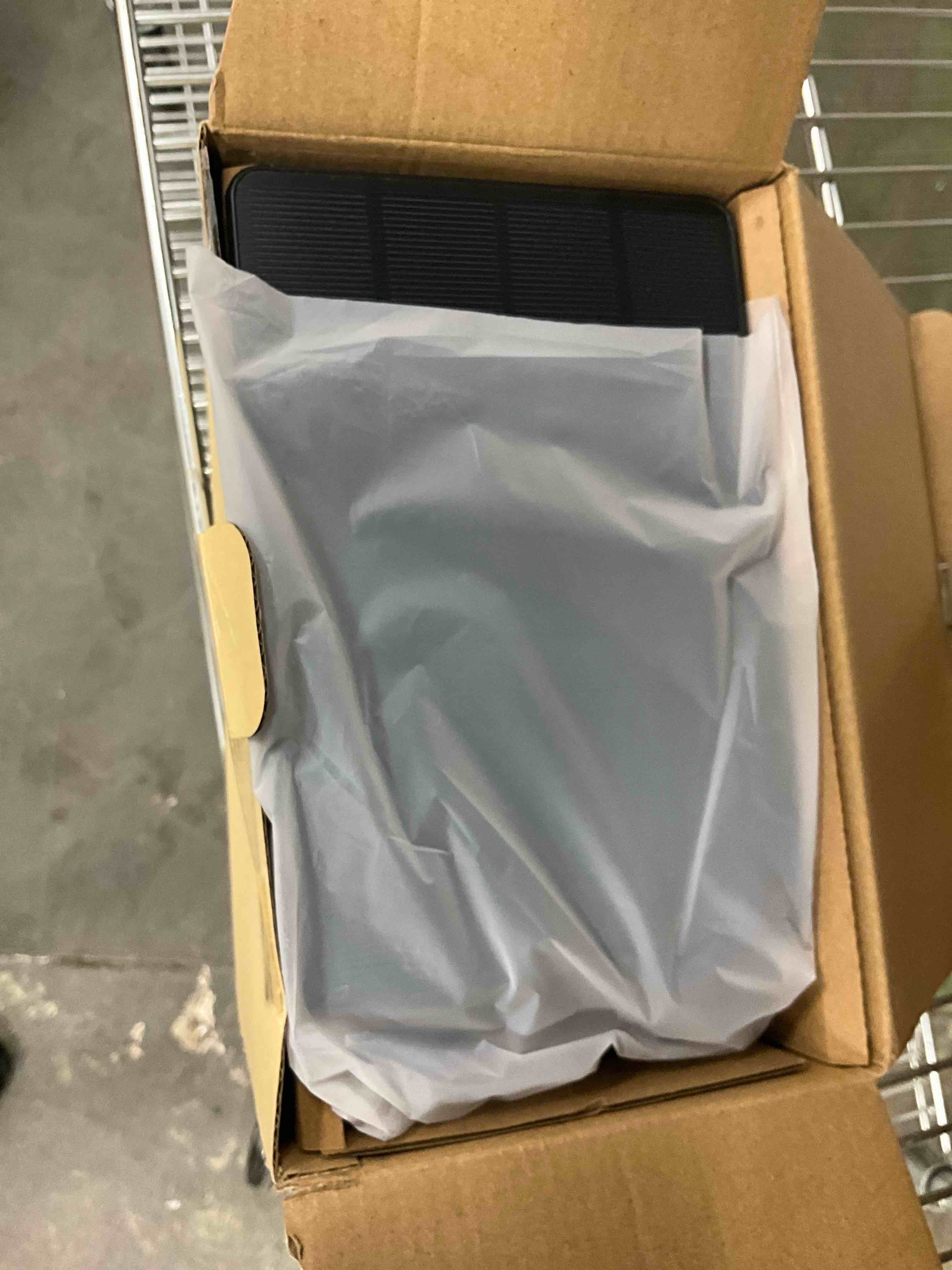https://s3.amazonaws.com/lotting-images-prod/EmanualPiazza/GRA3464406_1751992028036.jpeg