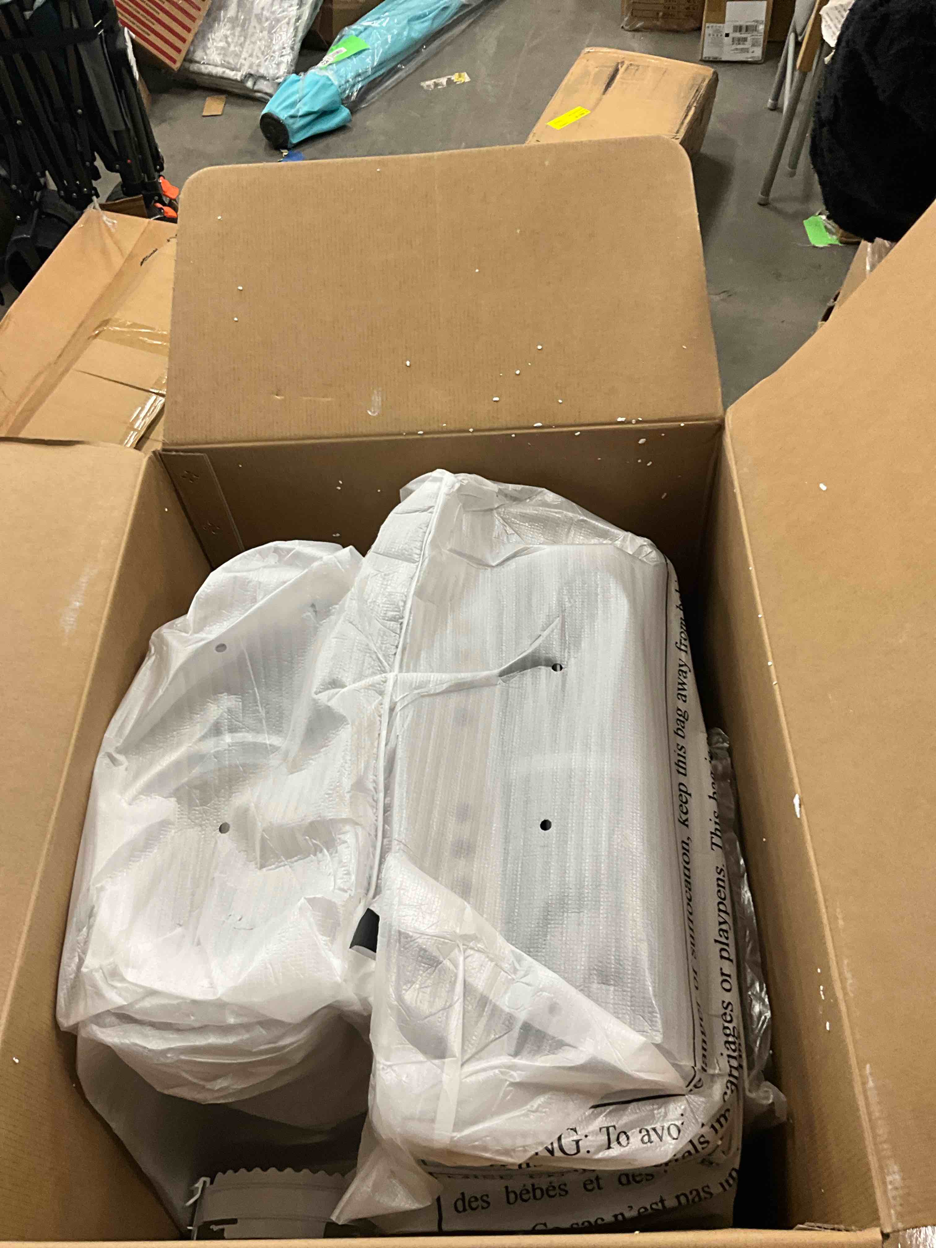 https://s3.amazonaws.com/lotting-images-prod/EmanualPiazza/GRA3464528_1752163671256.jpeg