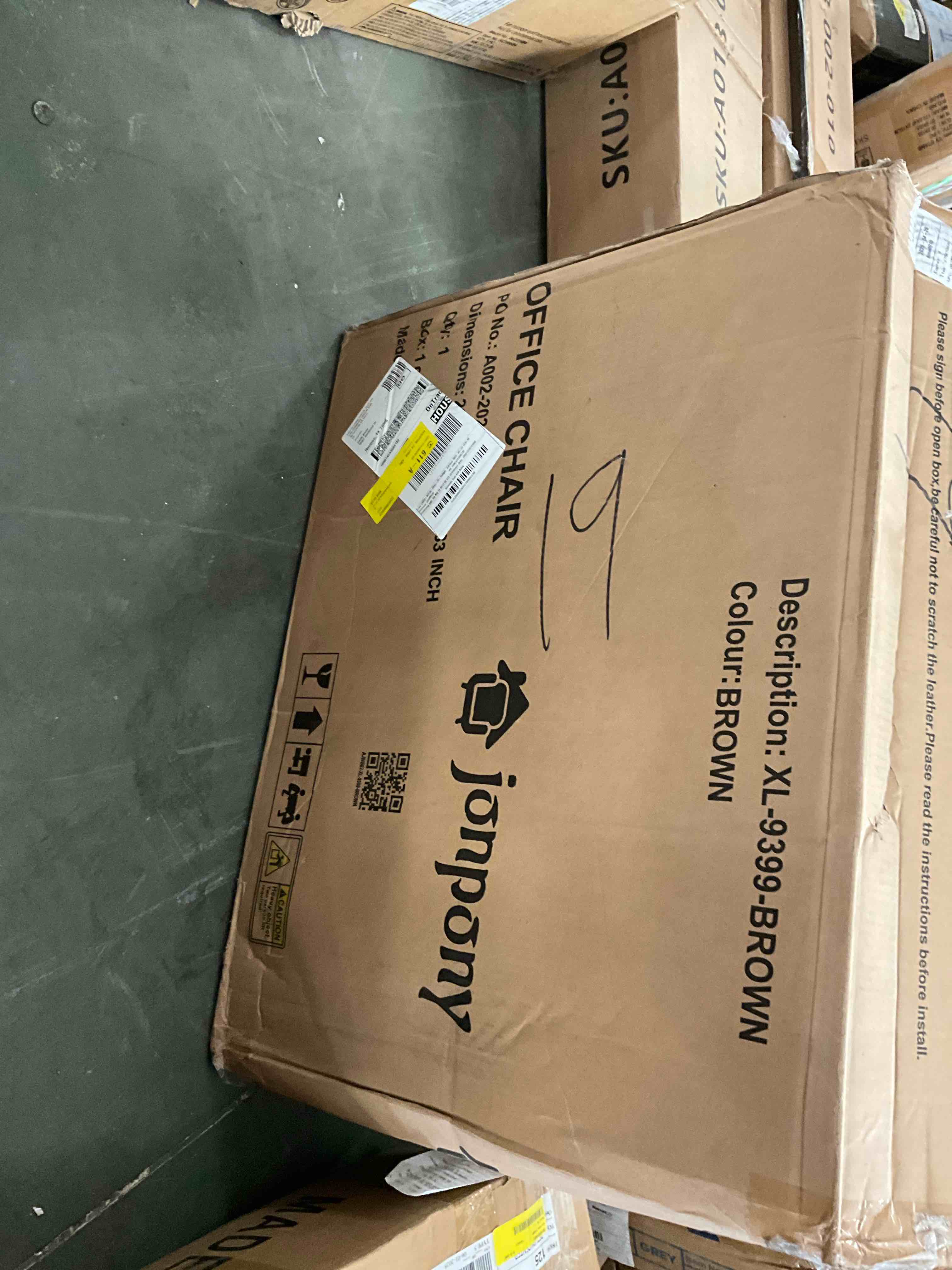 https://s3.amazonaws.com/lotting-images-prod/EmanualPiazza/GRA3464627_1752246128393.jpeg