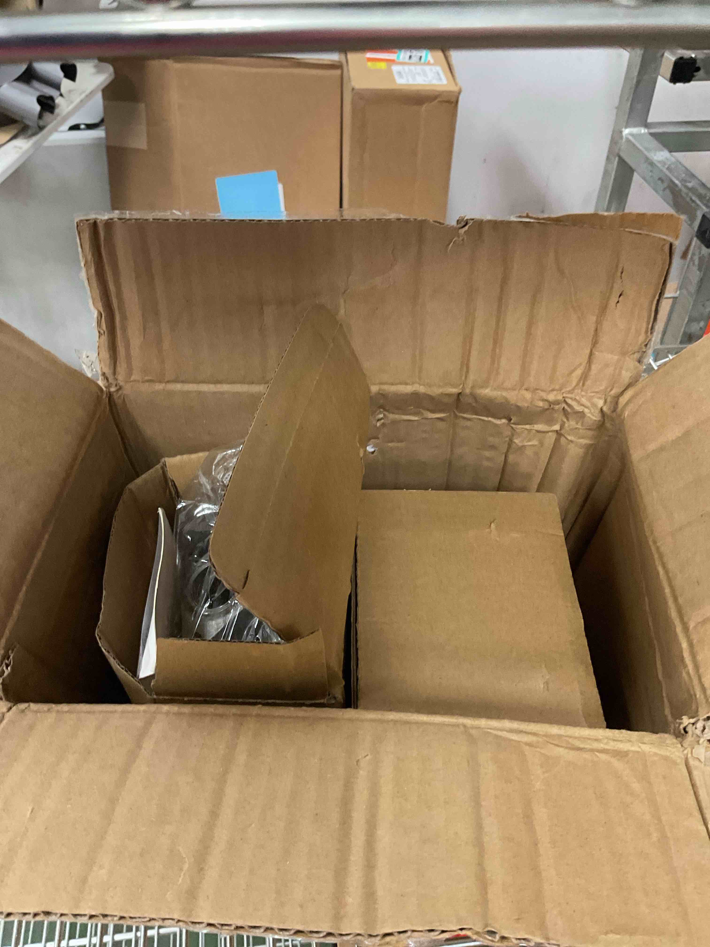 https://s3.amazonaws.com/lotting-images-prod/EmanualPiazza/GRA3464982_1752503704418.jpeg