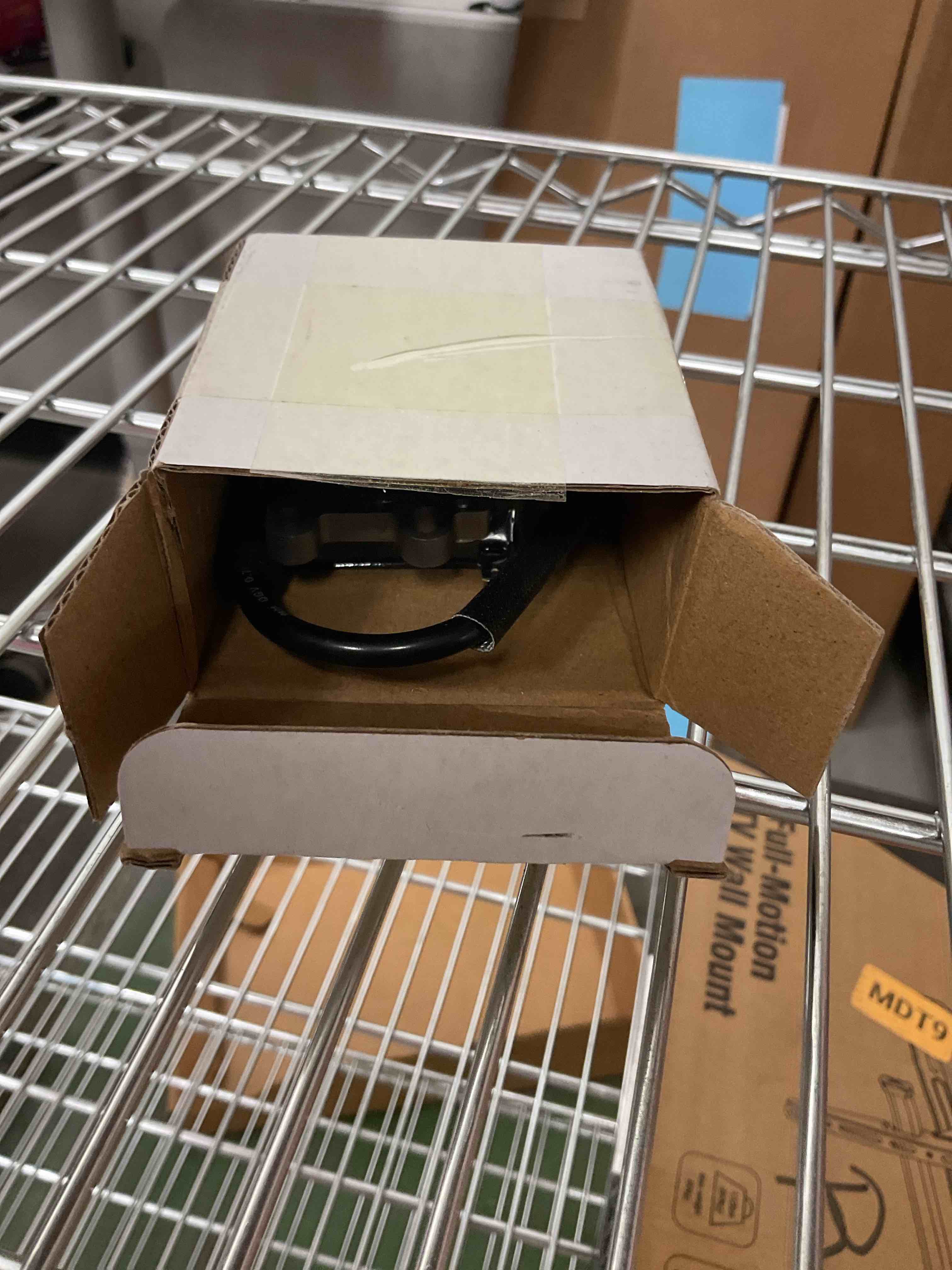 https://s3.amazonaws.com/lotting-images-prod/EmanualPiazza/GRA3465025_1752505164838.jpeg