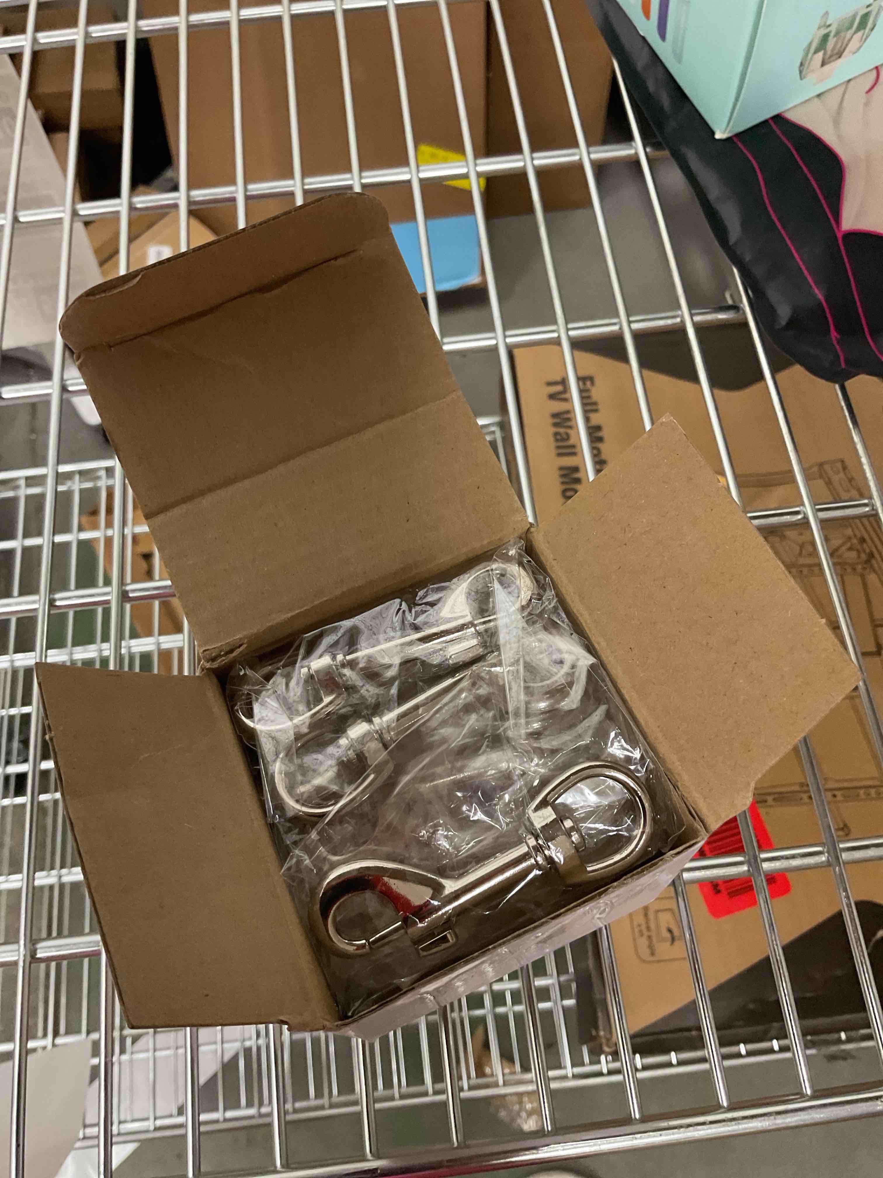 https://s3.amazonaws.com/lotting-images-prod/EmanualPiazza/GRA3465029_1752504638953.jpeg