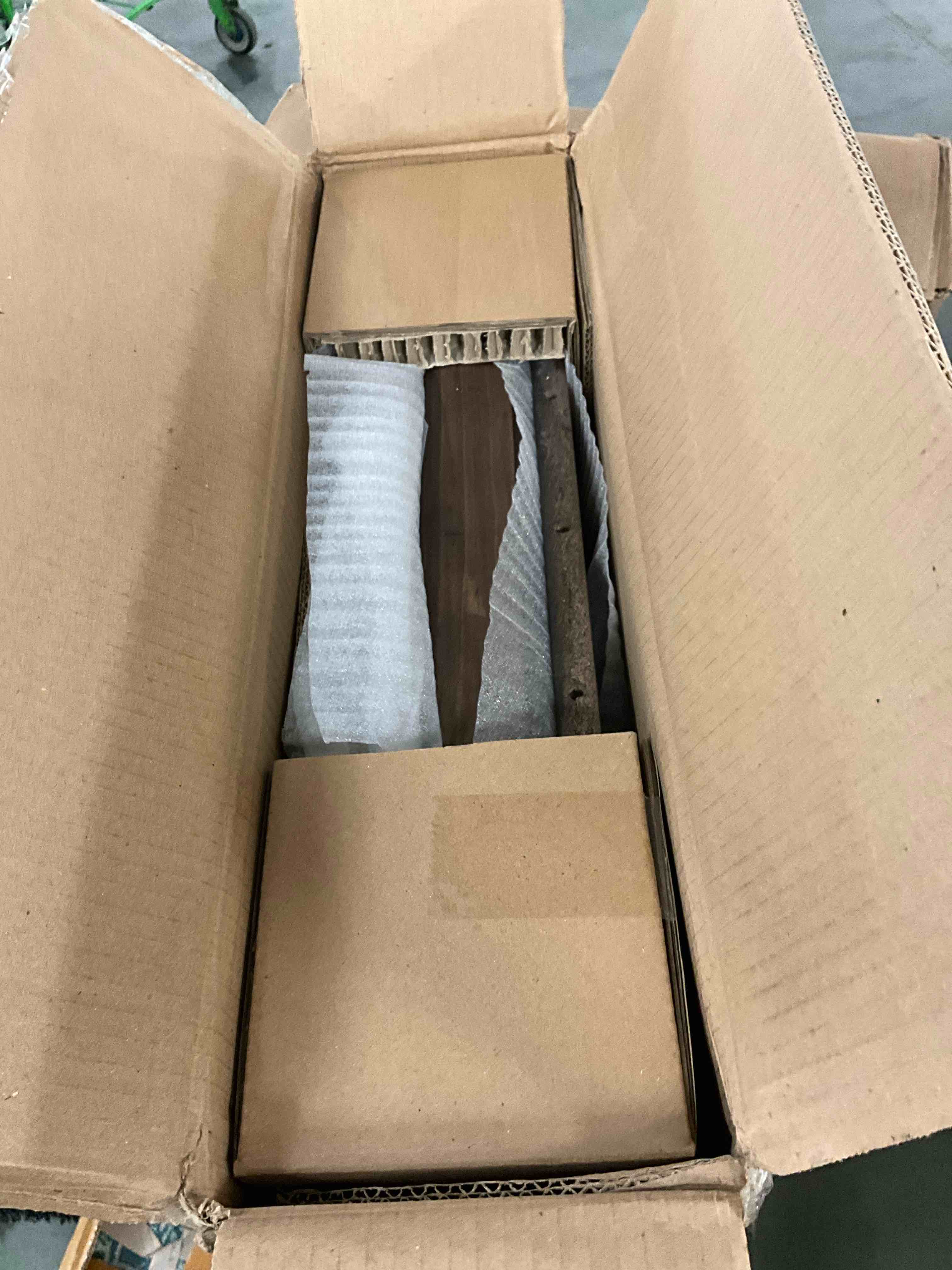 https://s3.amazonaws.com/lotting-images-prod/EmanualPiazza/GRA3465102_1752595859199.jpeg