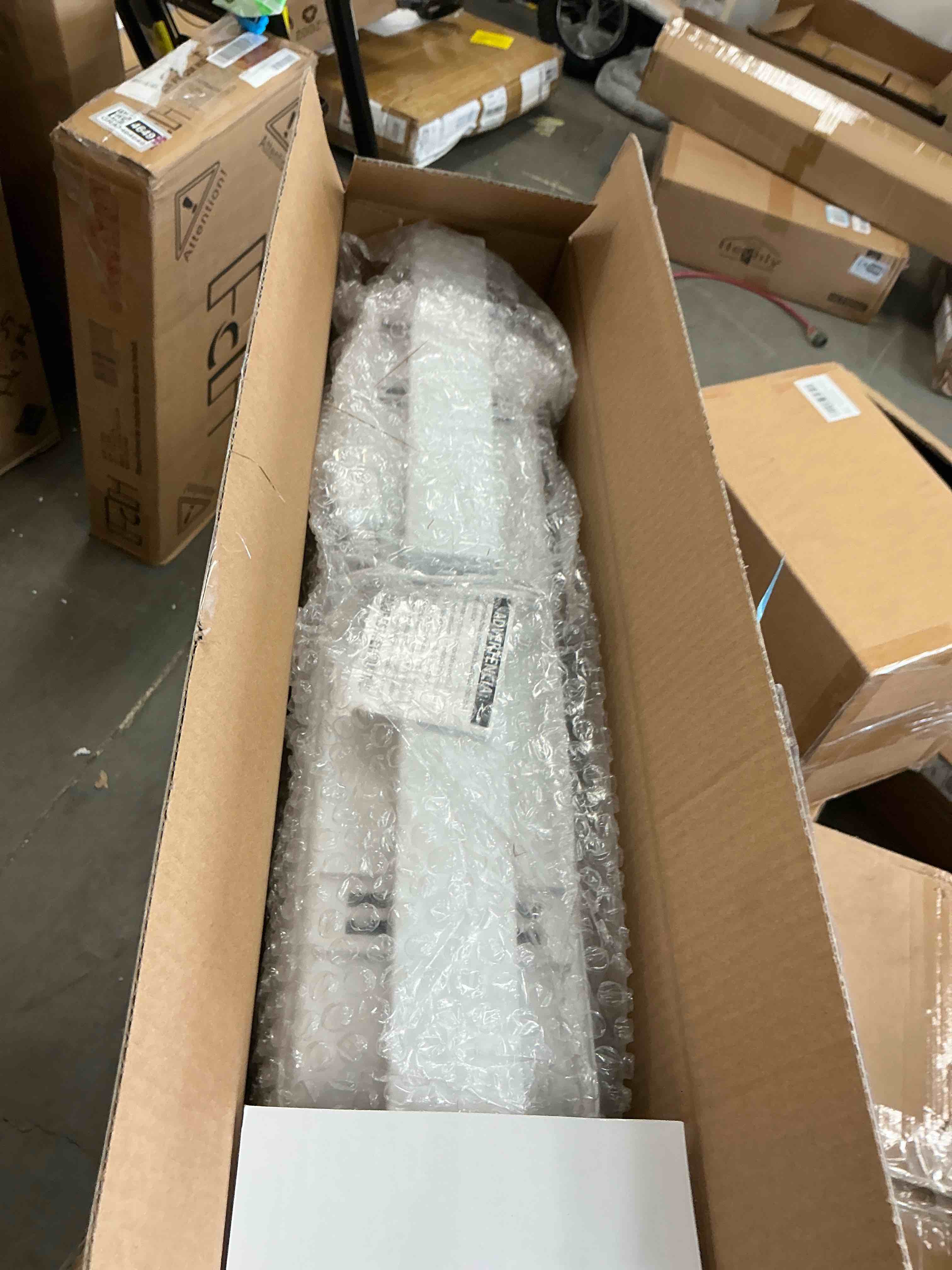 https://s3.amazonaws.com/lotting-images-prod/EmanualPiazza/GRA3465308_1752863737291.jpeg