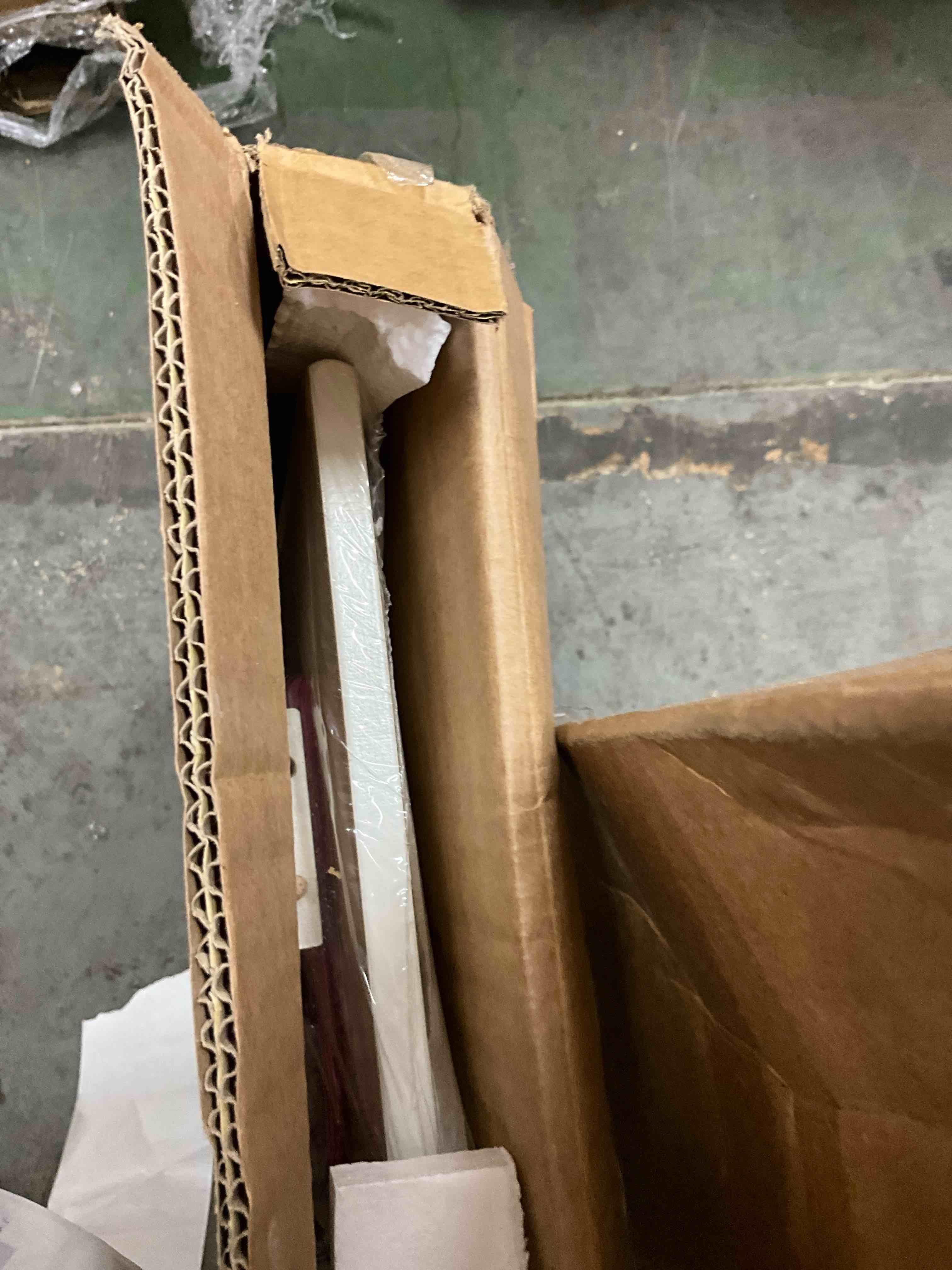 https://s3.amazonaws.com/lotting-images-prod/EmanualPiazza/GRA3465342_1752937914697.jpeg