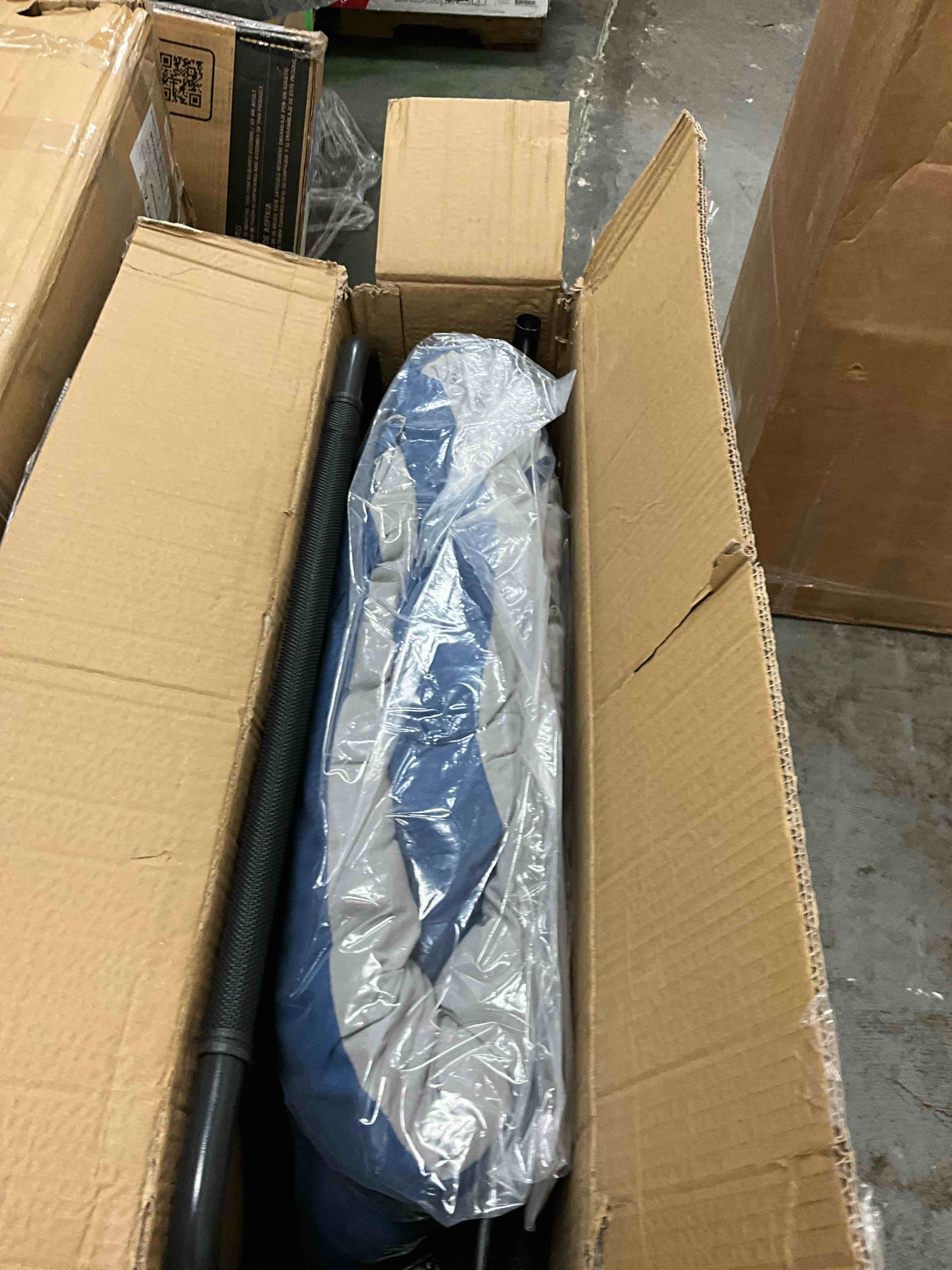 https://s3.amazonaws.com/lotting-images-prod/EmanualPiazza/GRA3465347_1752937347009.jpeg