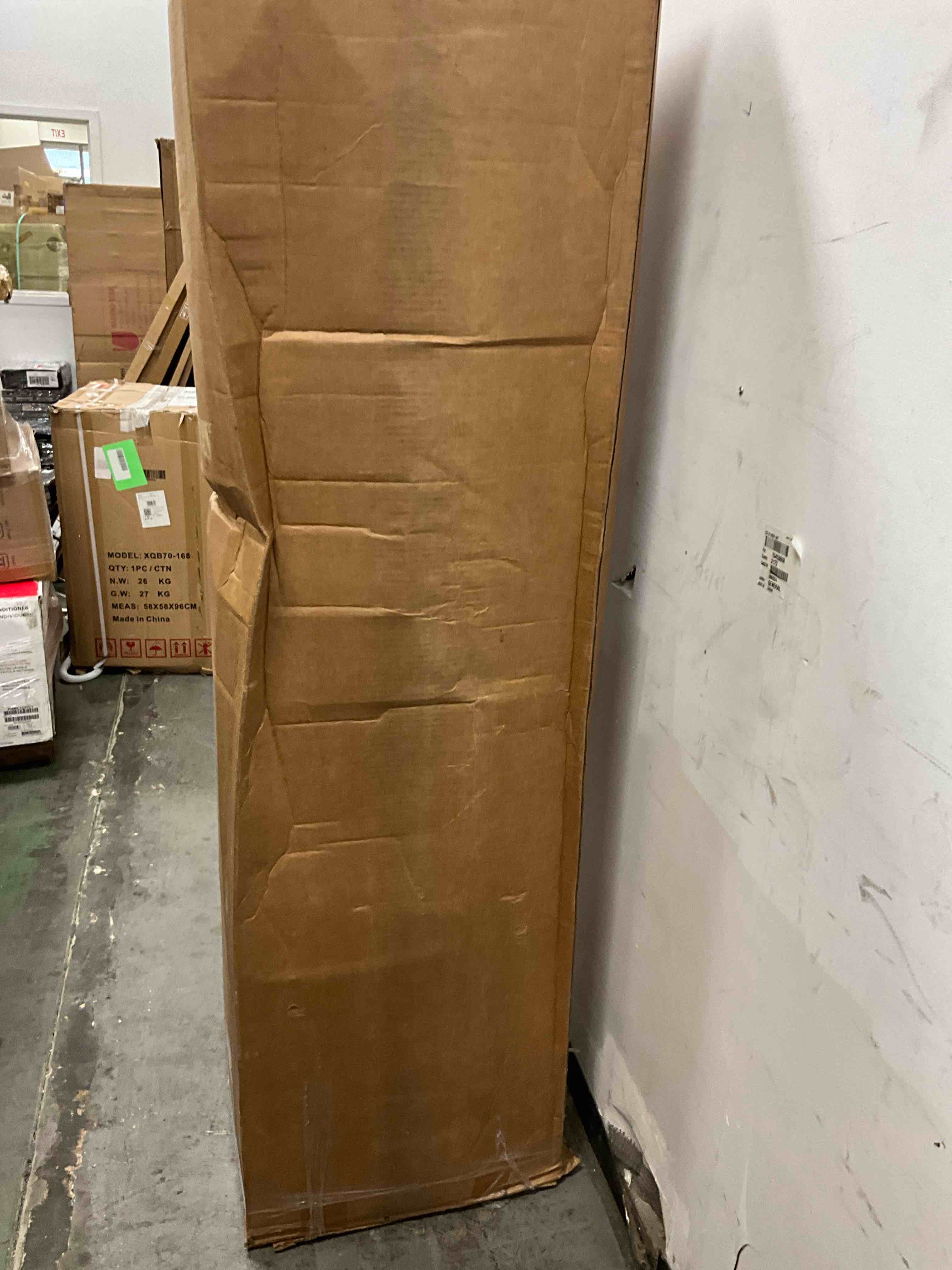 https://s3.amazonaws.com/lotting-images-prod/EmanualPiazza/GRA3465351_1752936906073.jpeg