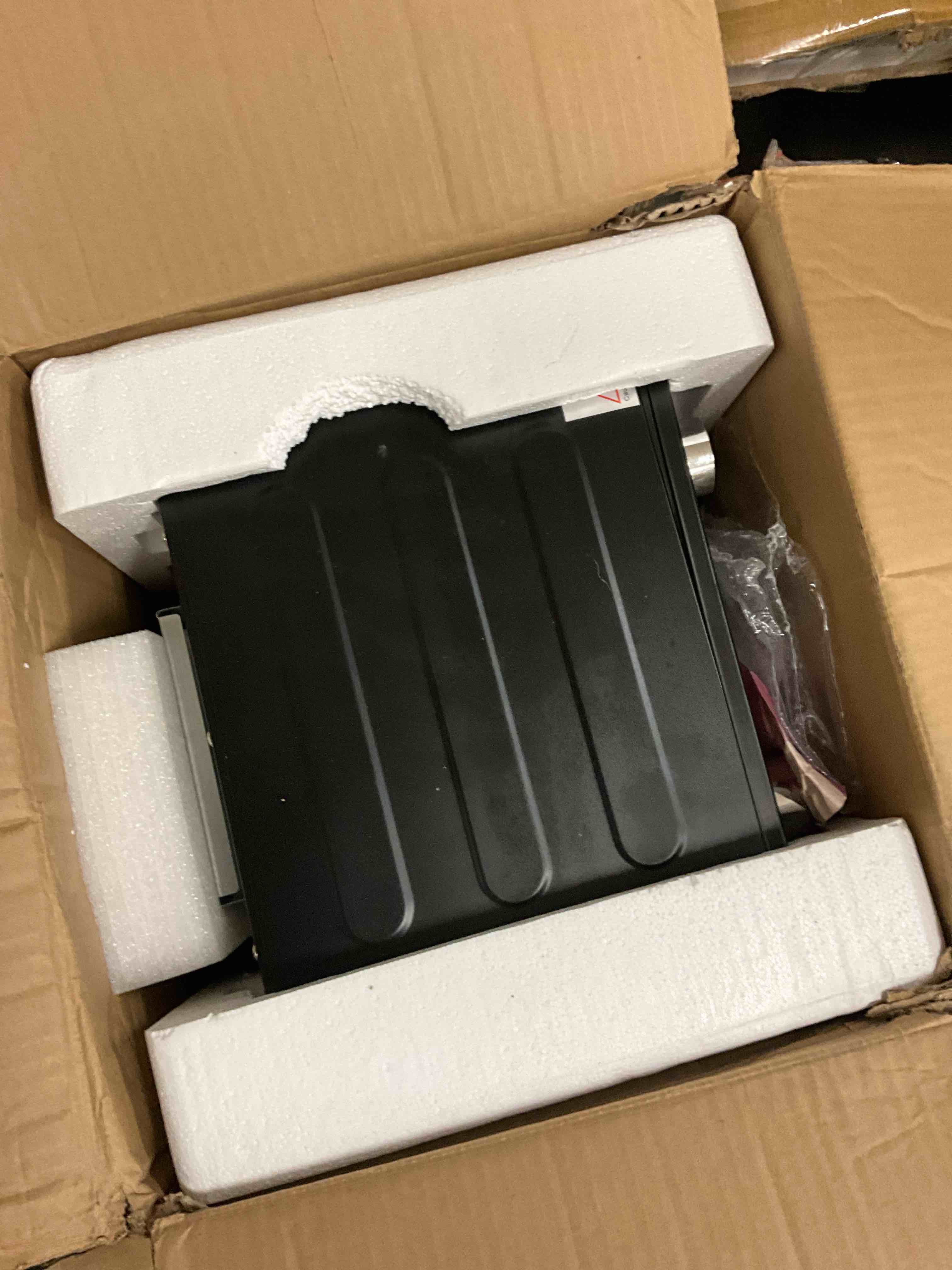 https://s3.amazonaws.com/lotting-images-prod/EmanualPiazza/GRA3465368_1752934717636.jpeg