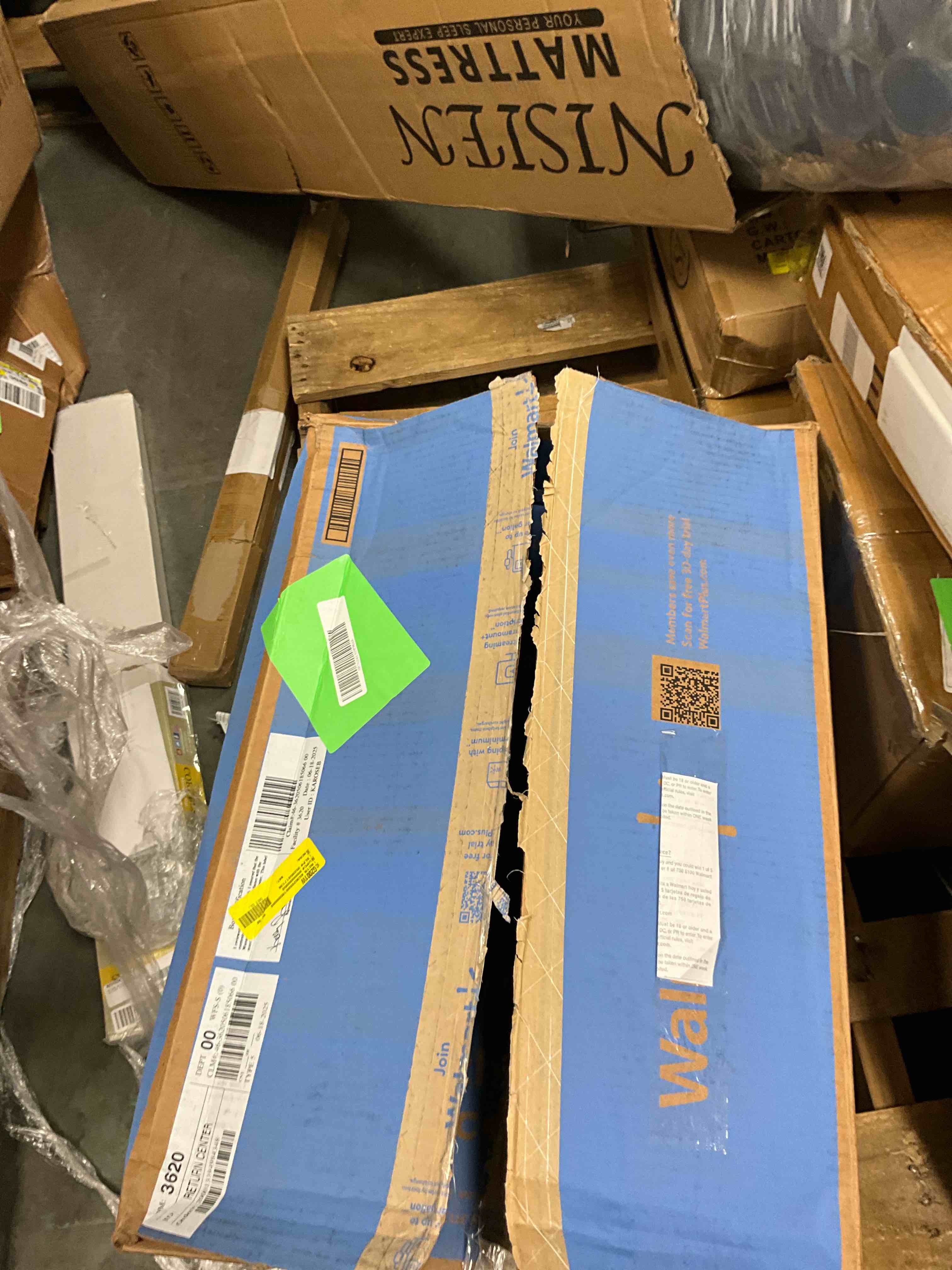 https://s3.amazonaws.com/lotting-images-prod/EmanualPiazza/GRA3465390_1752940013062.jpeg