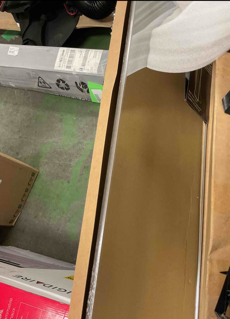 https://s3.amazonaws.com/lotting-images-prod/EmanualPiazza/GRA3465520_1753220799793.jpeg