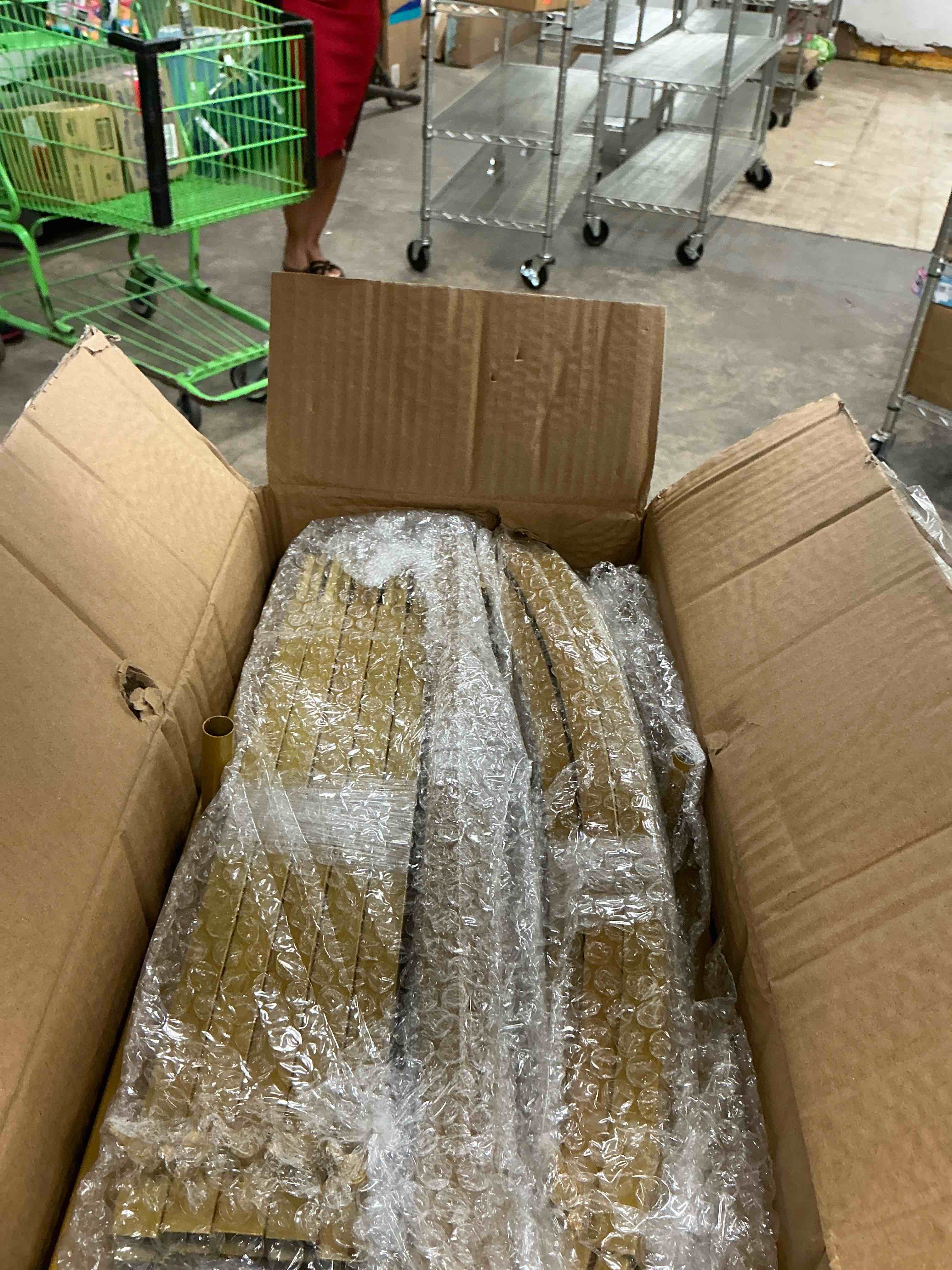 https://s3.amazonaws.com/lotting-images-prod/EmanualPiazza/GRA3465632_1753305755458.jpeg