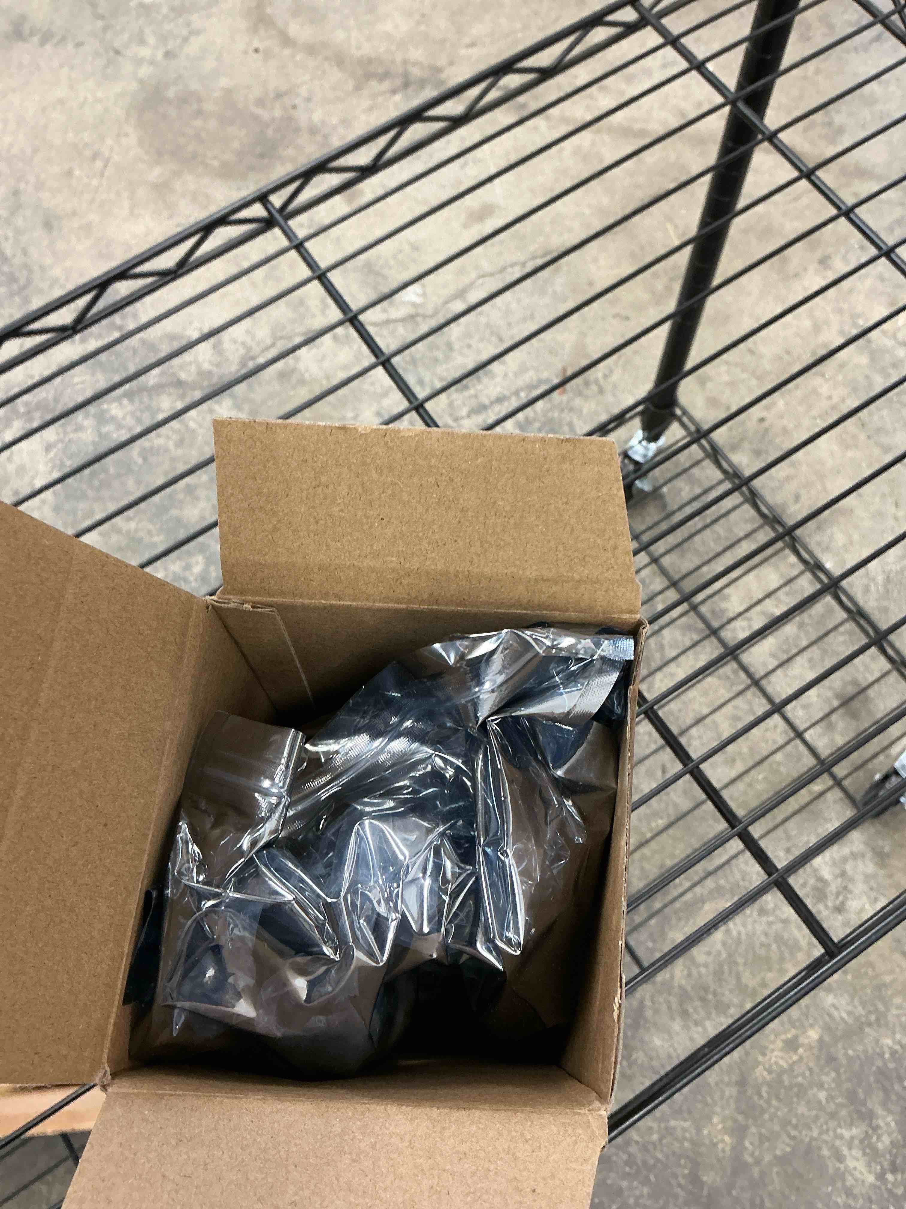https://s3.amazonaws.com/lotting-images-prod/EmanualPiazza/GRA3465707_1753369567248.jpeg