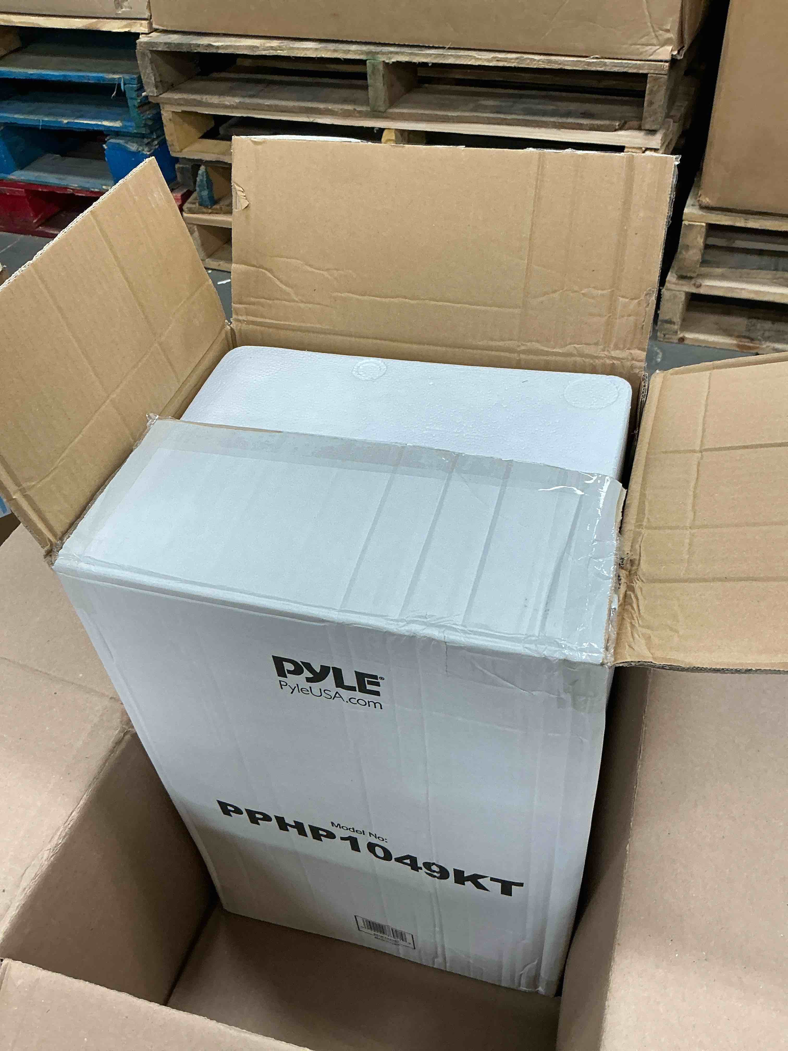 https://s3.amazonaws.com/lotting-images-prod/EmanualPiazza/GRA3465770_1753389645060.jpeg
