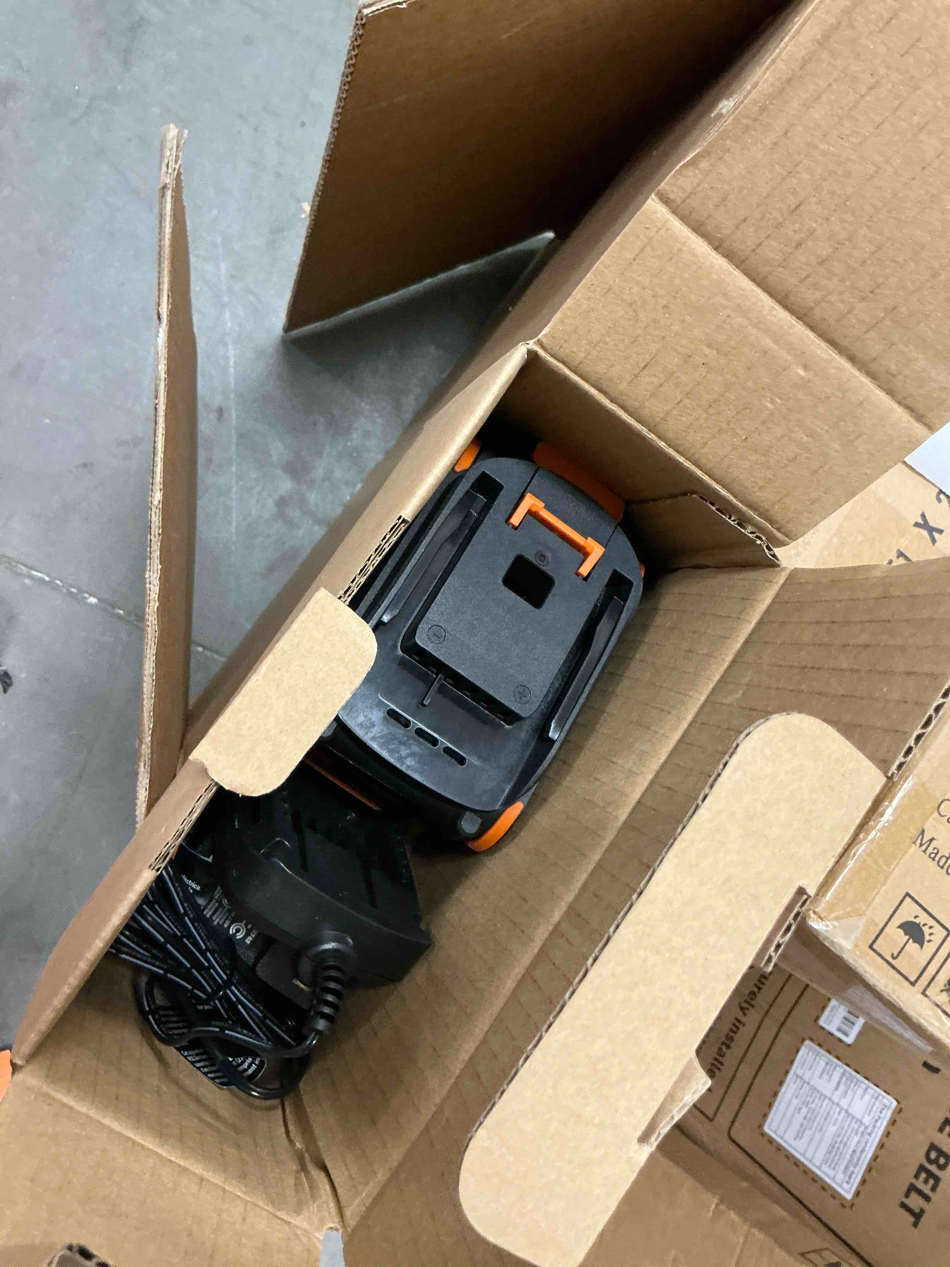https://s3.amazonaws.com/lotting-images-prod/EmanualPiazza/GRA3465962_1753804290229.jpeg