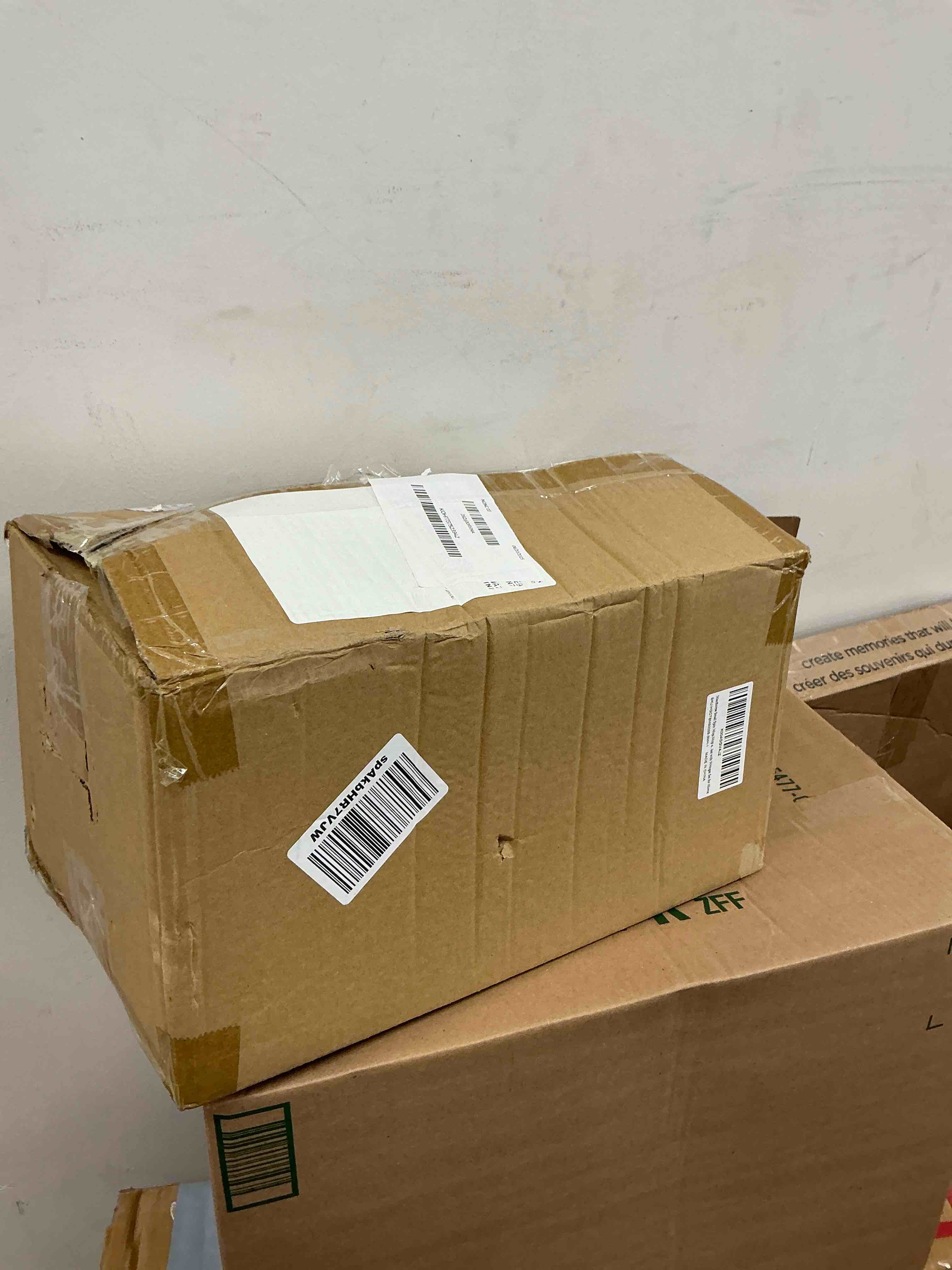 https://s3.amazonaws.com/lotting-images-prod/EmanualPiazza/GRA3465971_1753803355827.jpeg