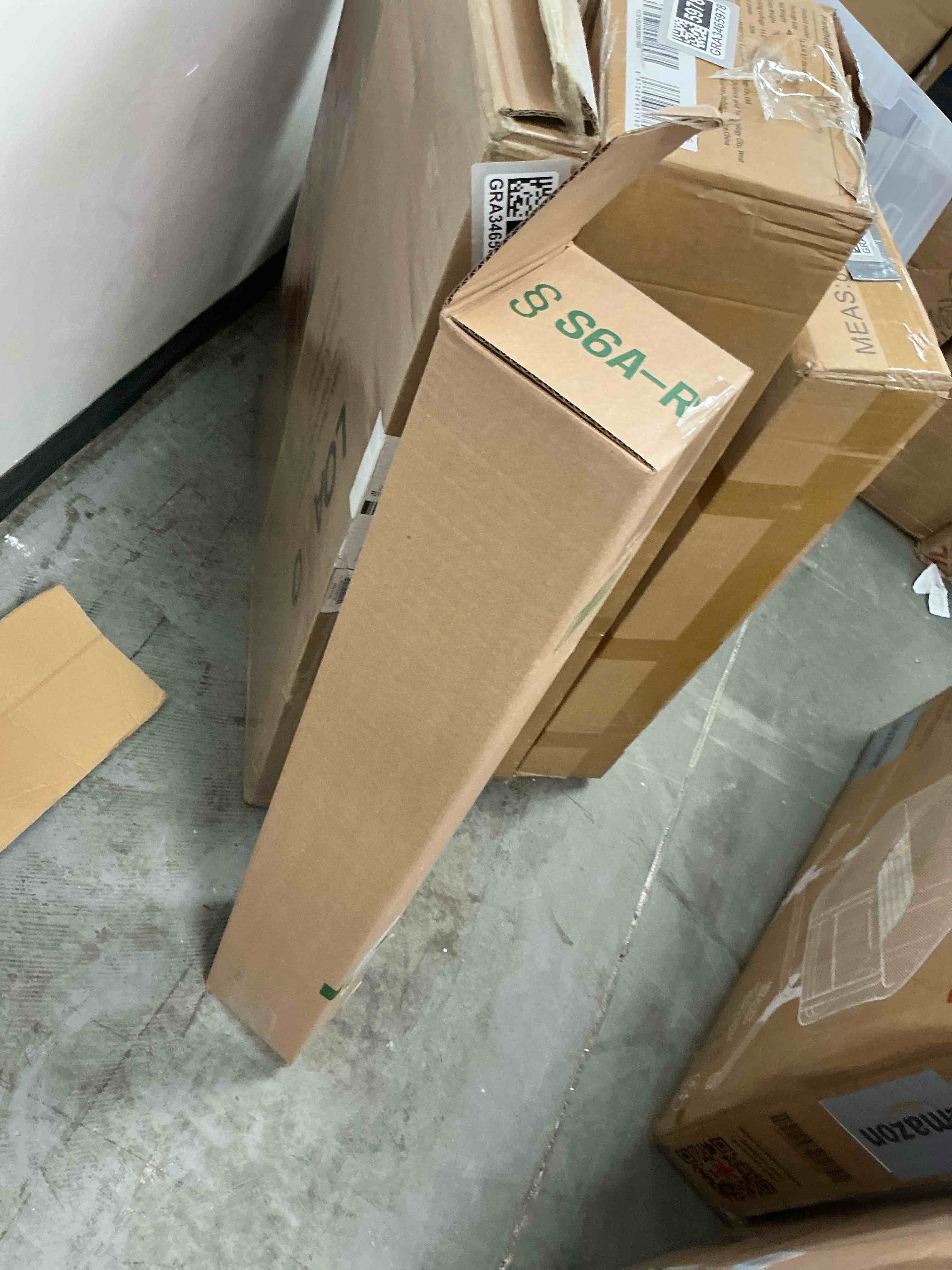 https://s3.amazonaws.com/lotting-images-prod/EmanualPiazza/GRA3465975_1753802842362.jpeg