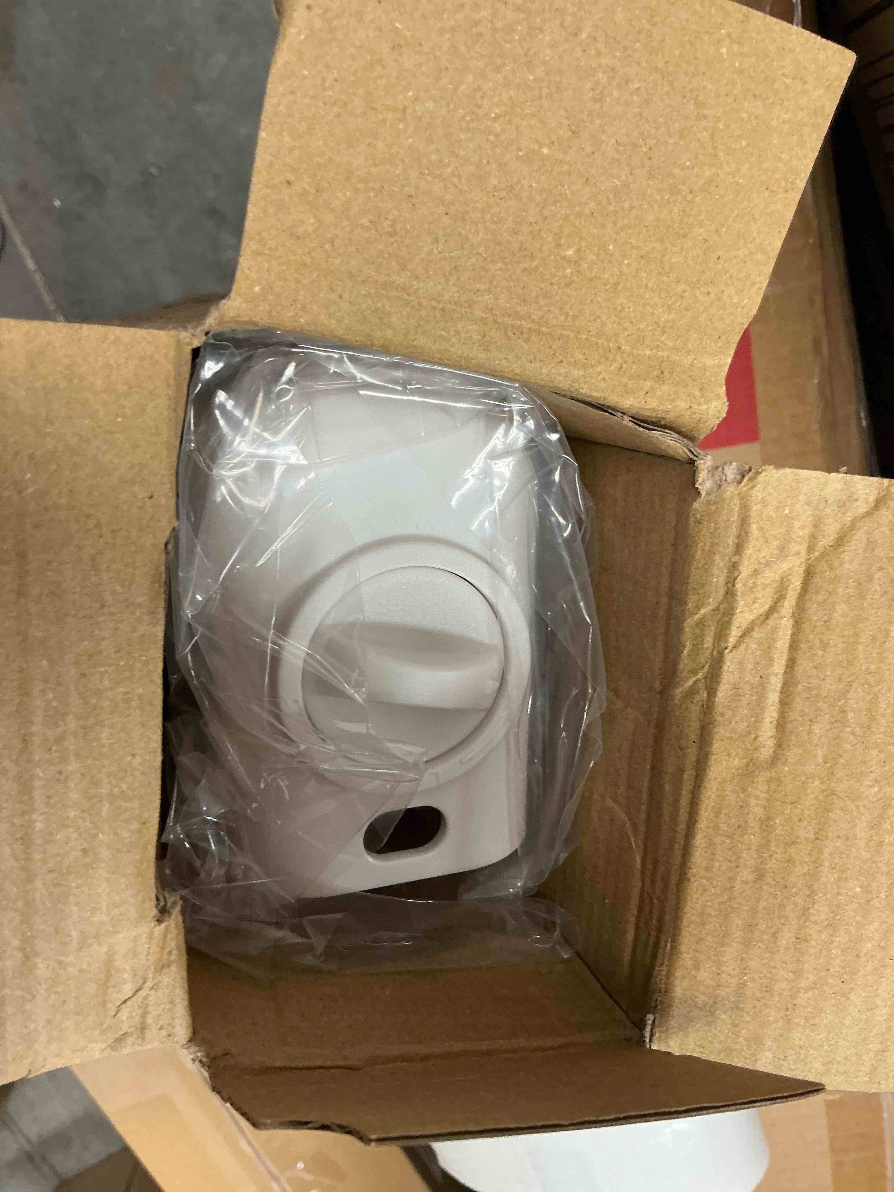 https://s3.amazonaws.com/lotting-images-prod/EmanualPiazza/GRA3465979_1753802515933.jpeg
