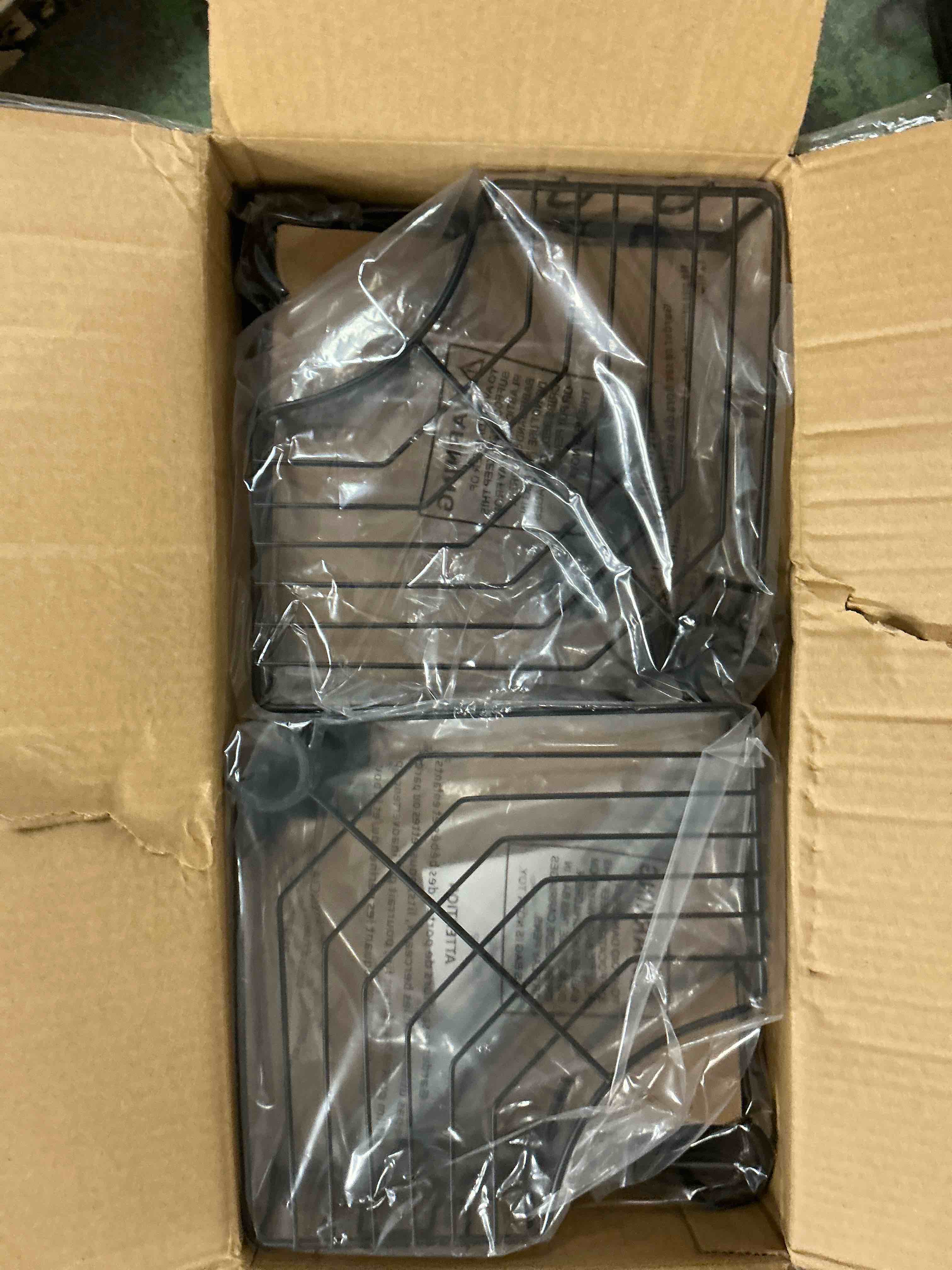 https://s3.amazonaws.com/lotting-images-prod/EmanualPiazza/GRA3465994_1753811742126.jpeg