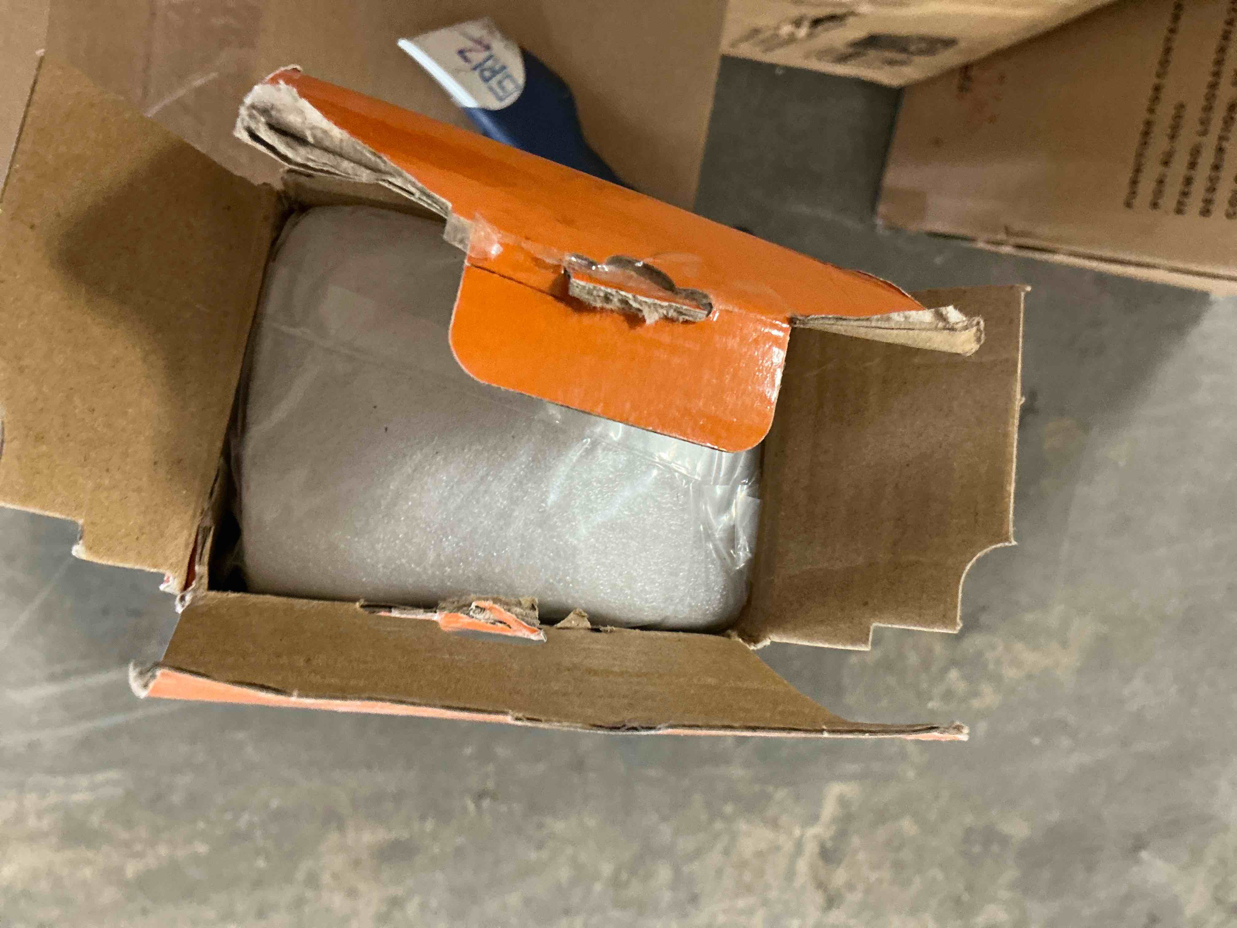 https://s3.amazonaws.com/lotting-images-prod/EmanualPiazza/GRA3466010_1756928272155.jpeg