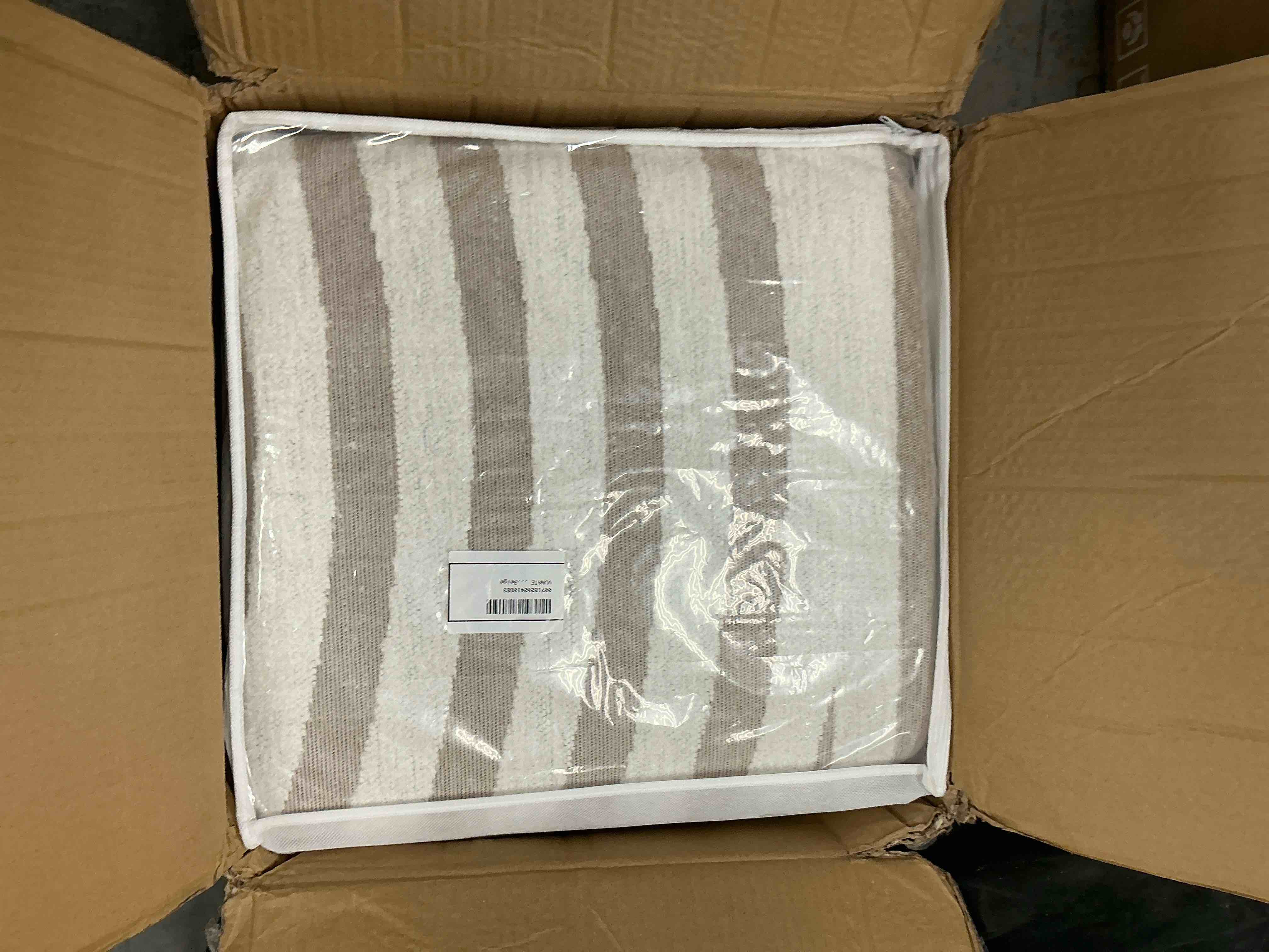 https://s3.amazonaws.com/lotting-images-prod/EmanualPiazza/GRA3466167_1757164990720.jpeg