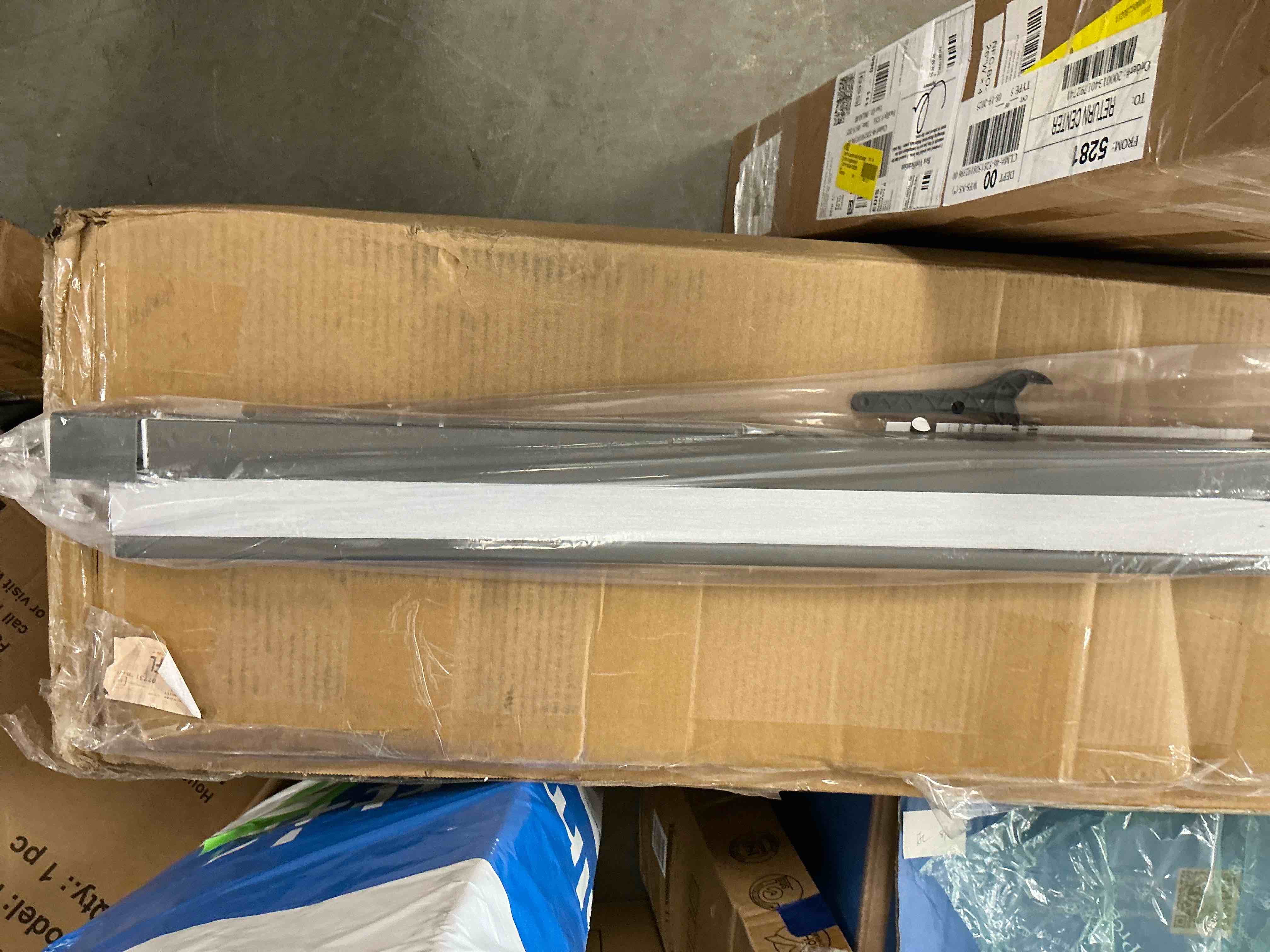 https://s3.amazonaws.com/lotting-images-prod/EmanualPiazza/GRA3466214_1757352307454.jpeg