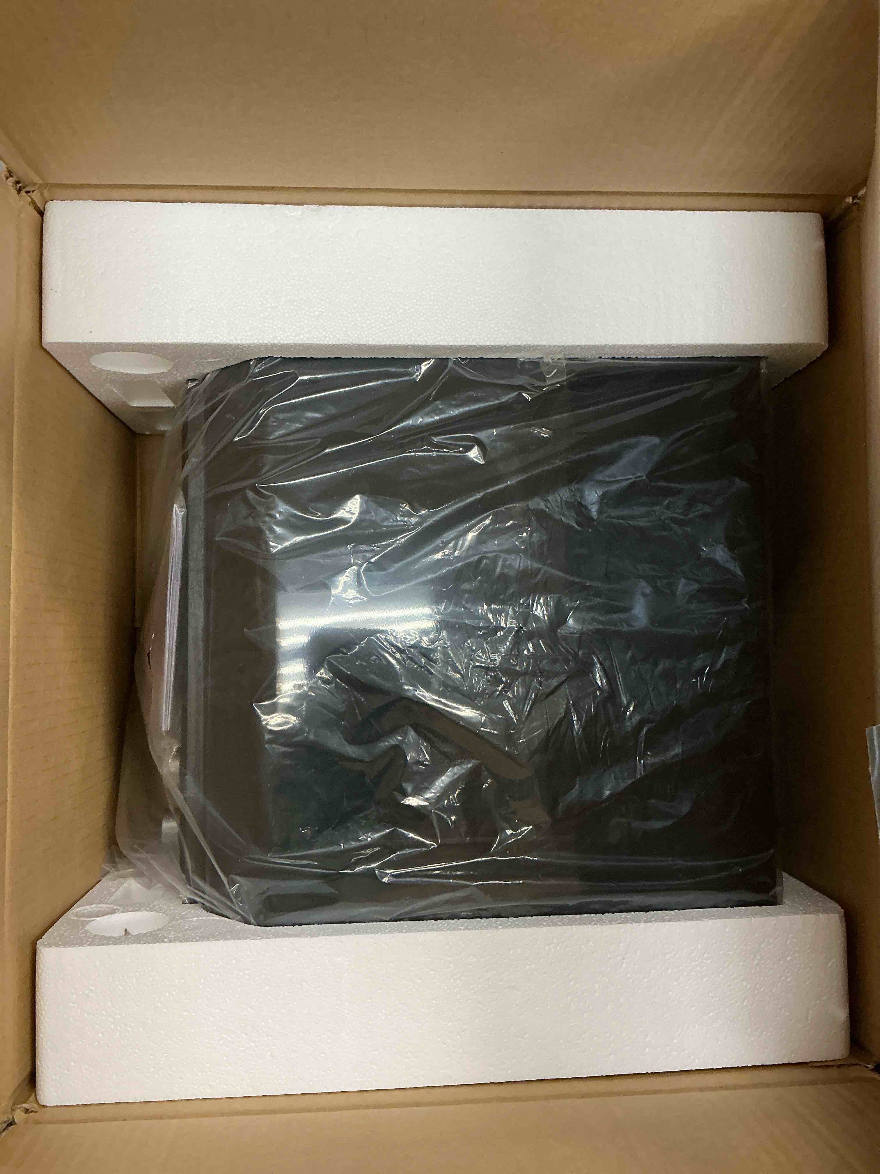 https://s3.amazonaws.com/lotting-images-prod/EmanualPiazza/GRA3466416_1757696454761.jpeg